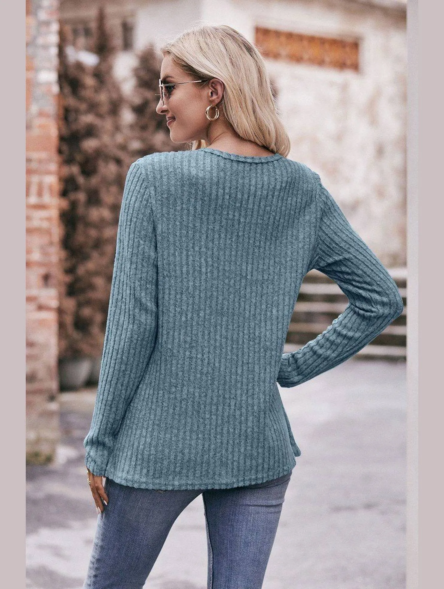 ROUND NECK BUTTON FITTING CORDUROY PULLOVER Relaxed Sweatshirt AbrasionResistant Surface