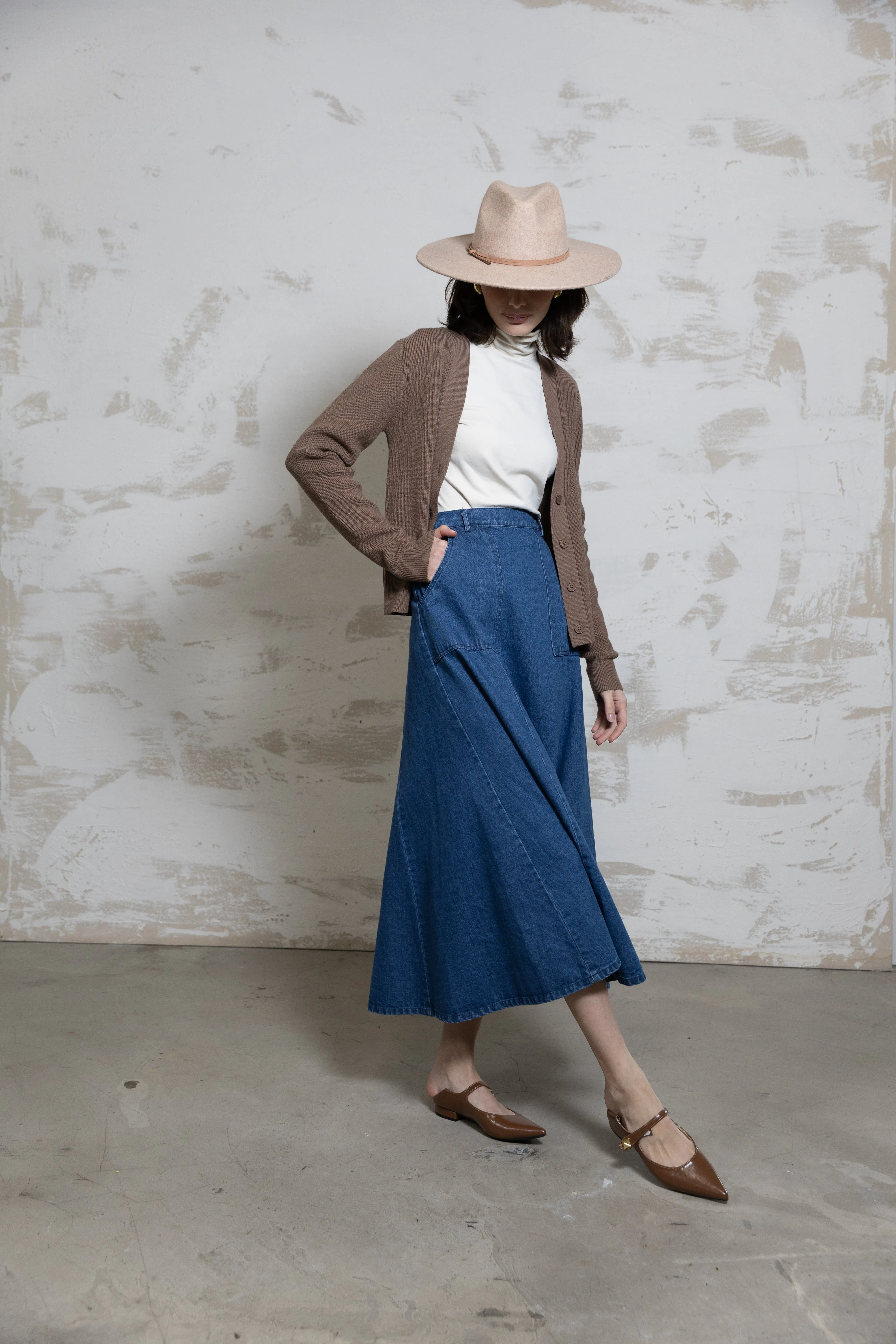 Influencer Style Inverted Pleats Rue Denim