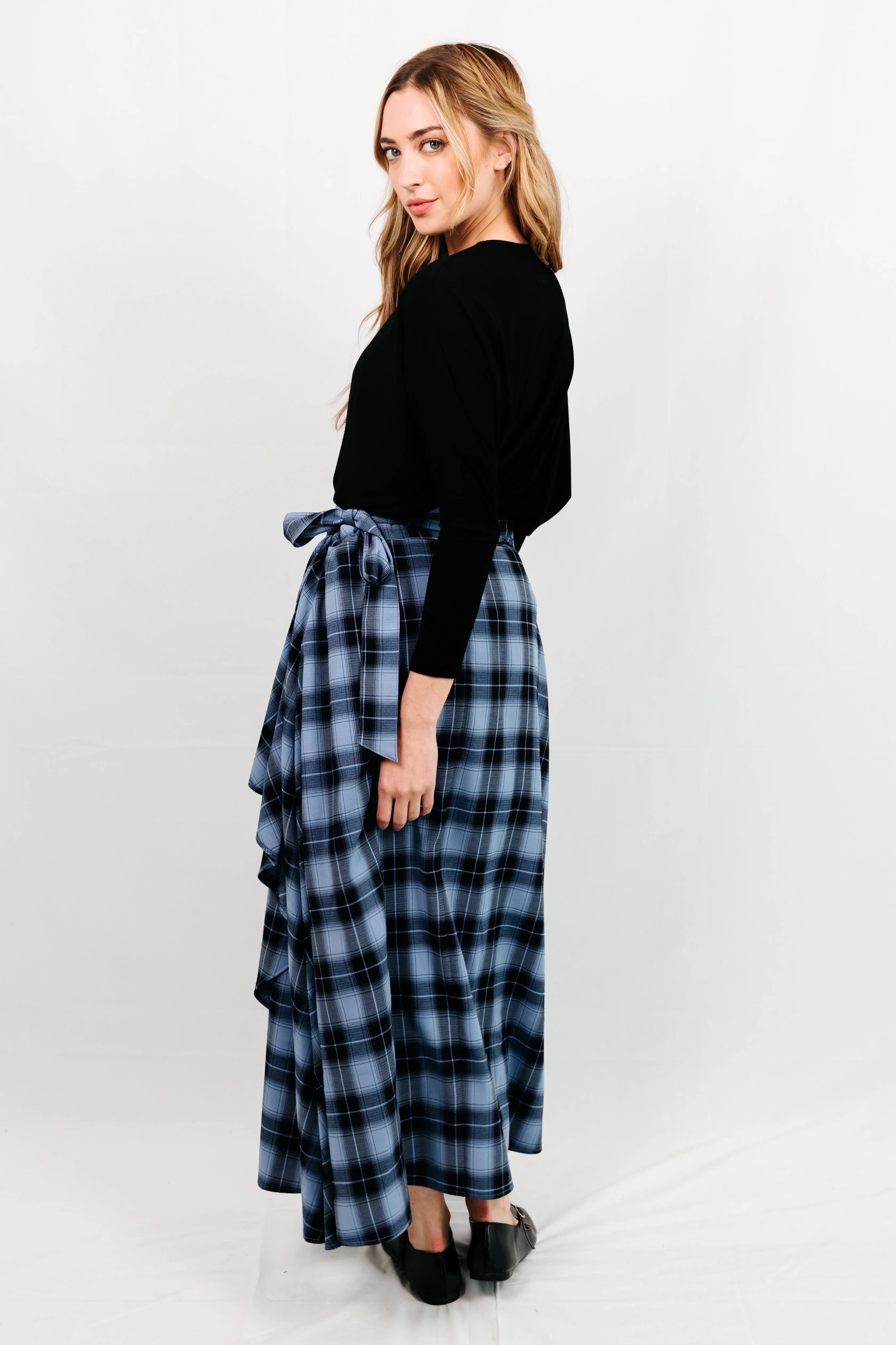 Pure Vibes Abstract Motif Rumi Plaid Maxi Skirt