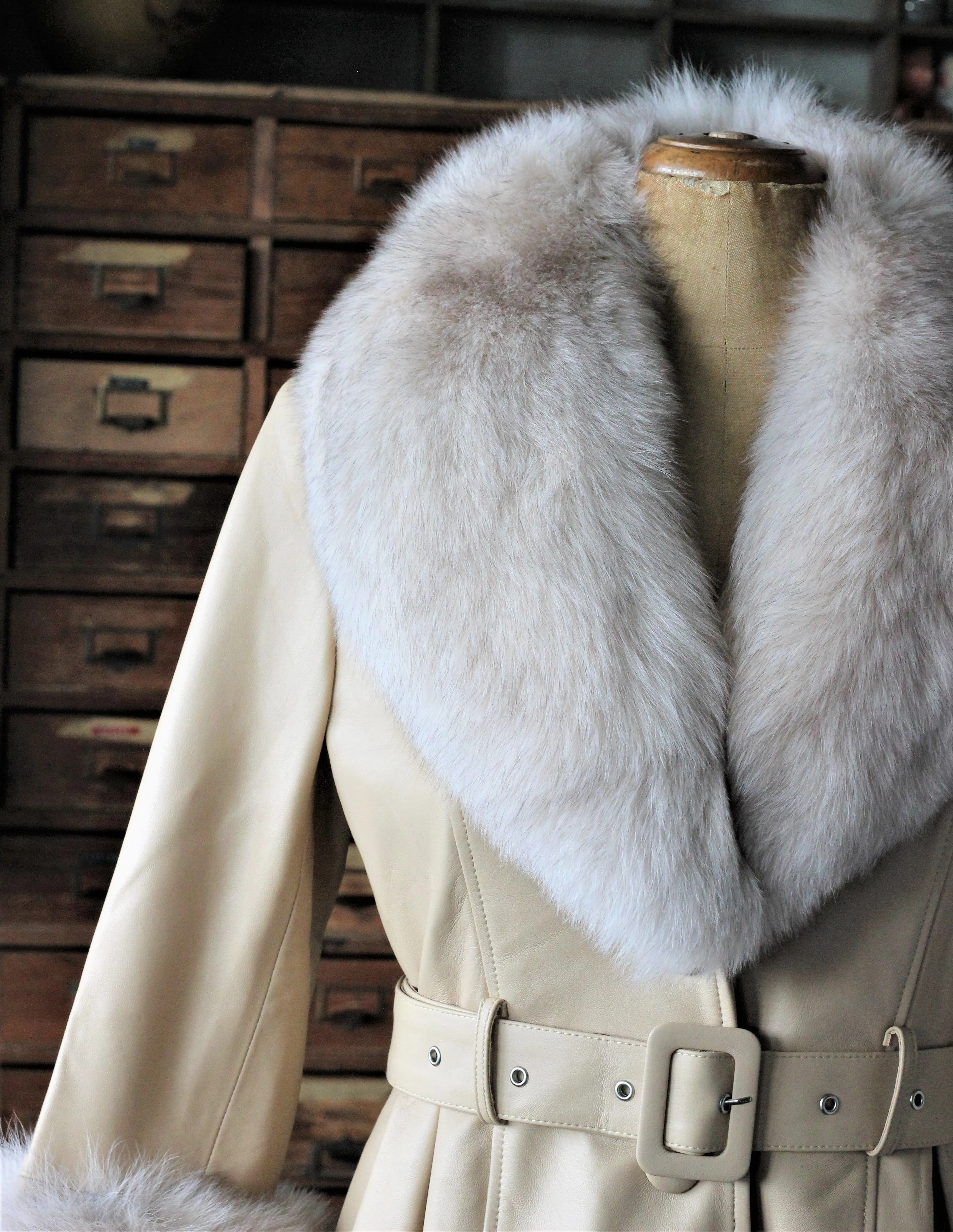 SARAH Trench Coat Beige PRE-ORDER