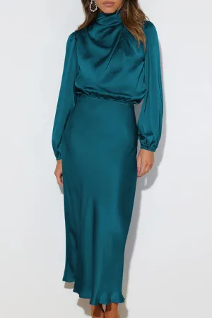 Relax Piece SATIN LONG SLEEVED LOOSE MAXI DRESS