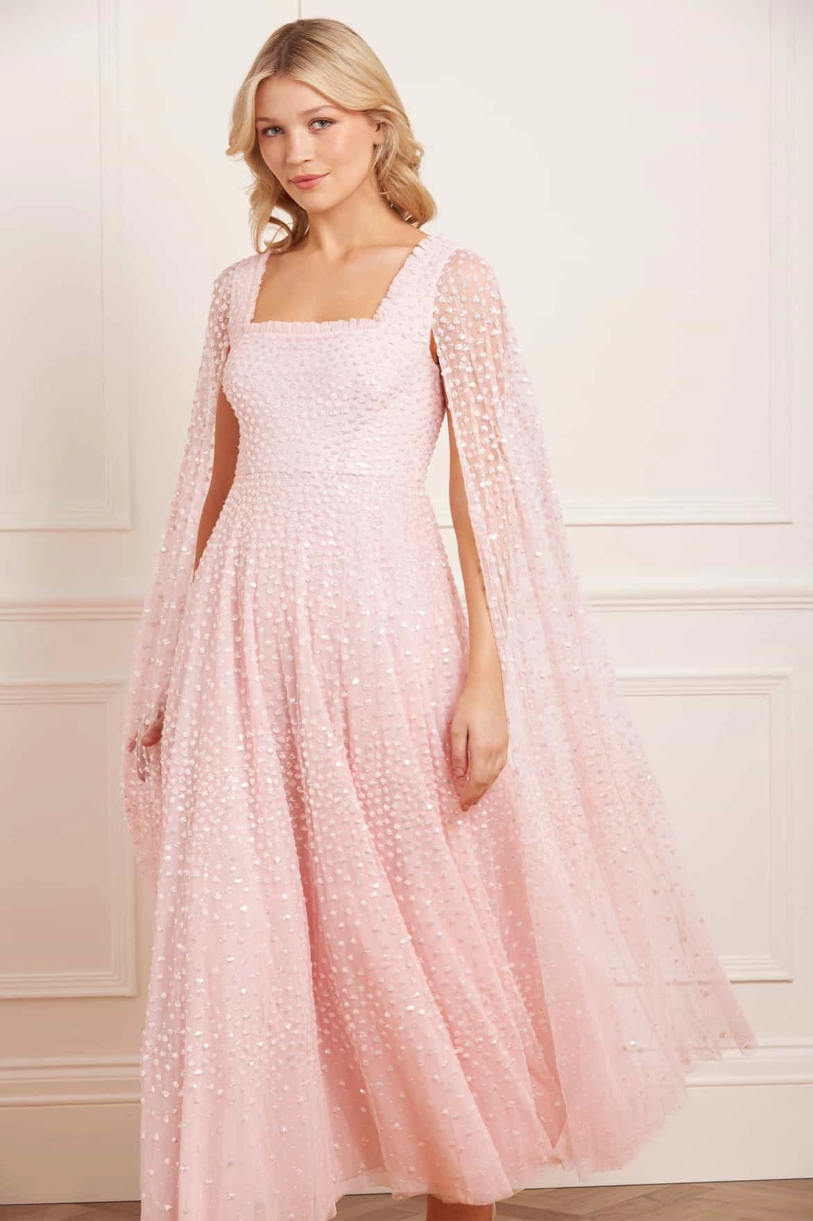 Sleek Waist Design Fit Spring Flow Scatter Dot Cape Sleeve Ankle Gown