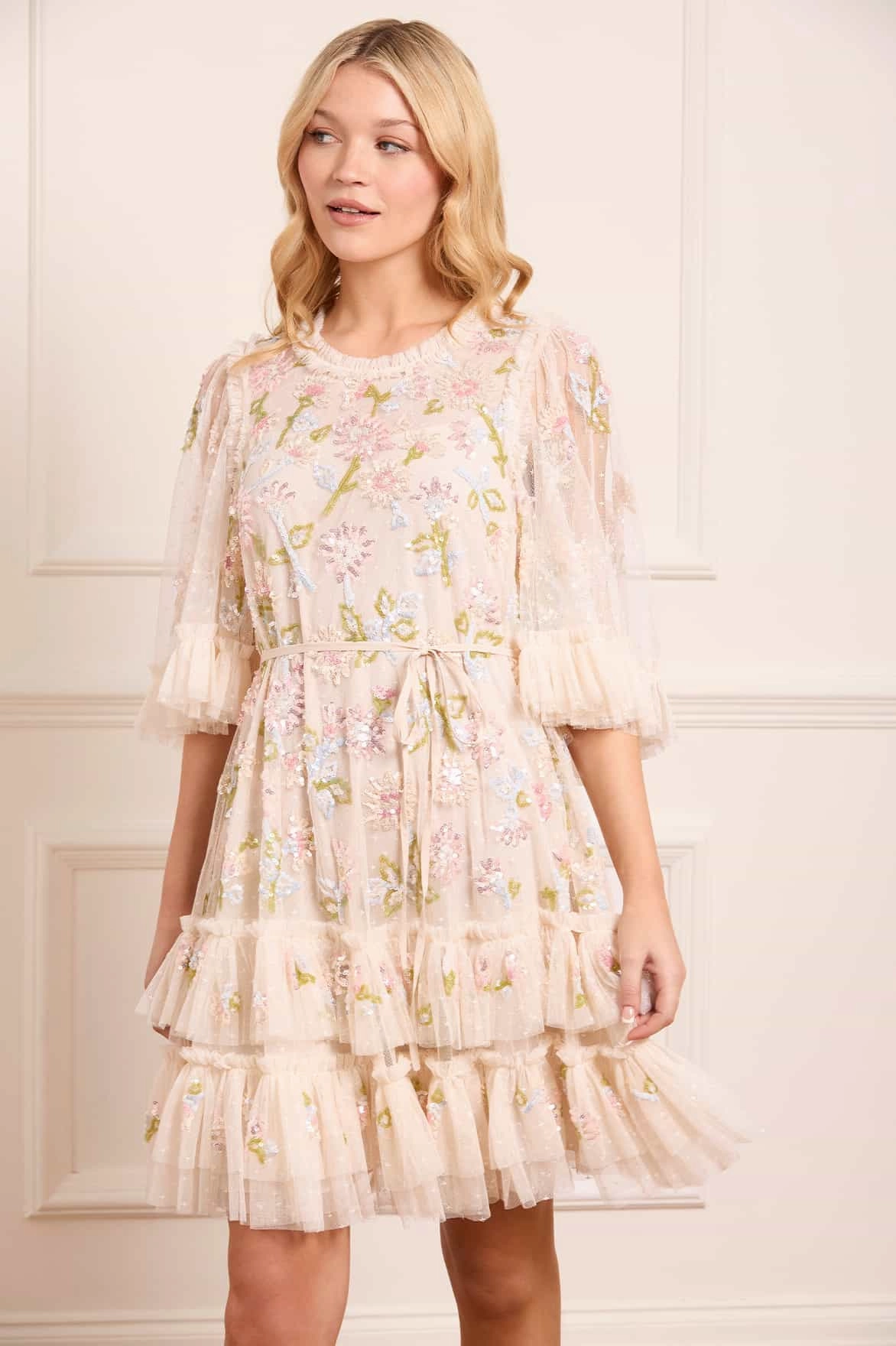 Sophisticated Line Soft touch evening dress Sequin Dandelion Gloss Mini Dress