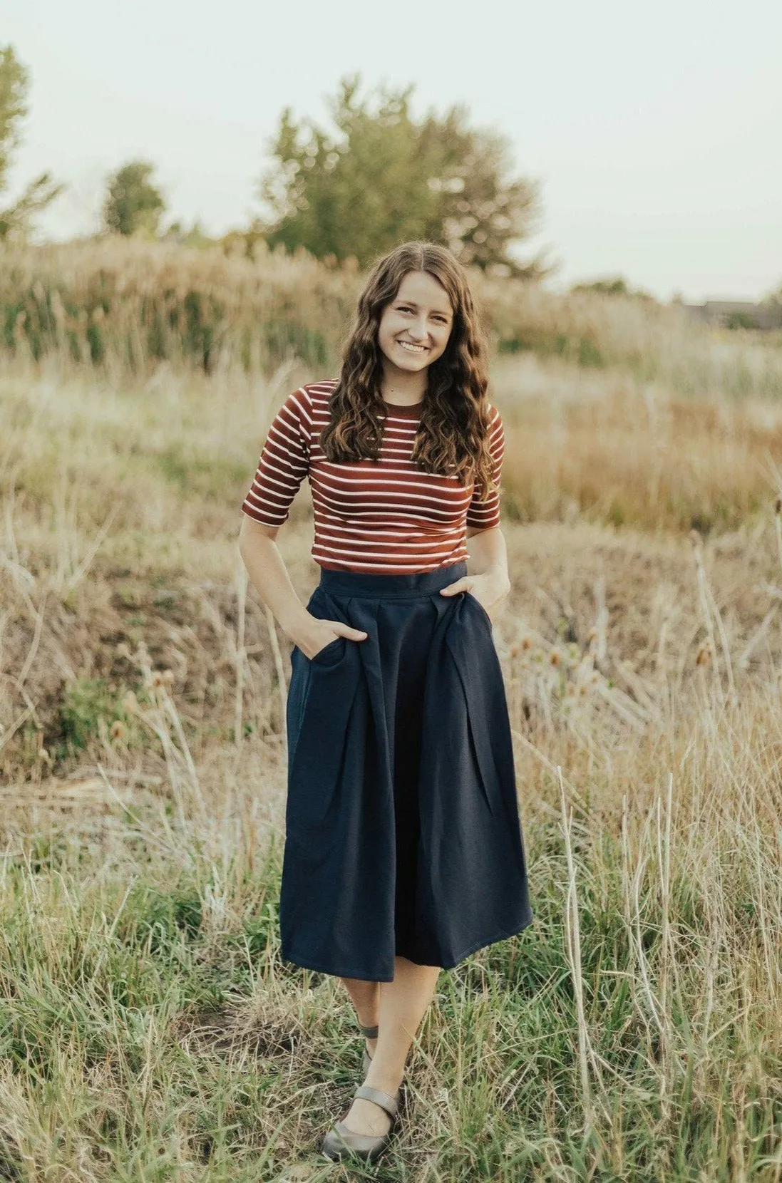 City Tones Fresh Vibe Shelby Skirt Navy
