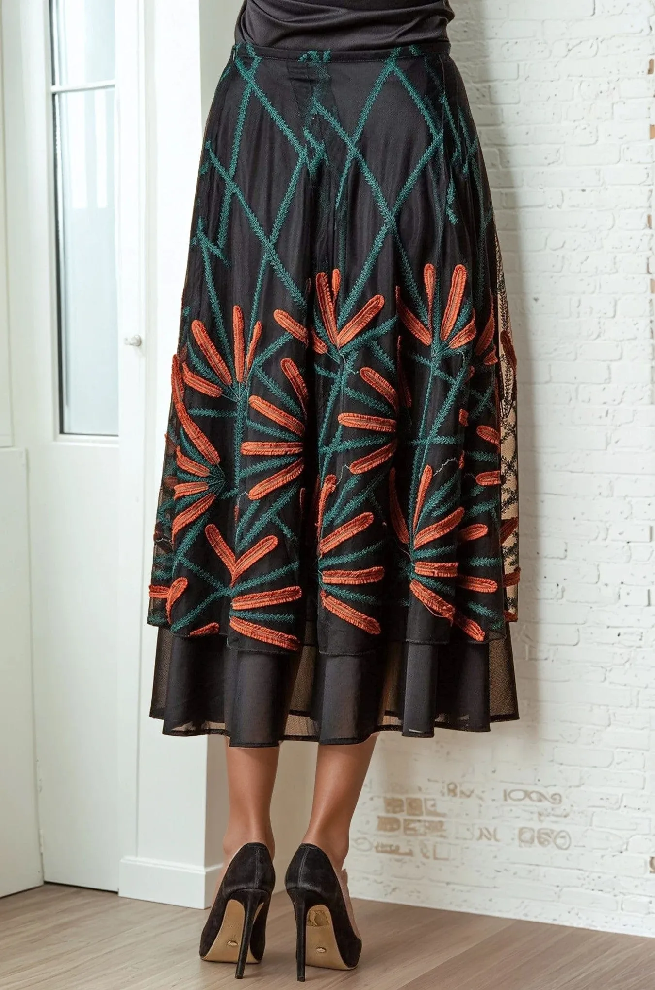 Crisscross Details Outfit Shot Flannery Skirt - Cattail