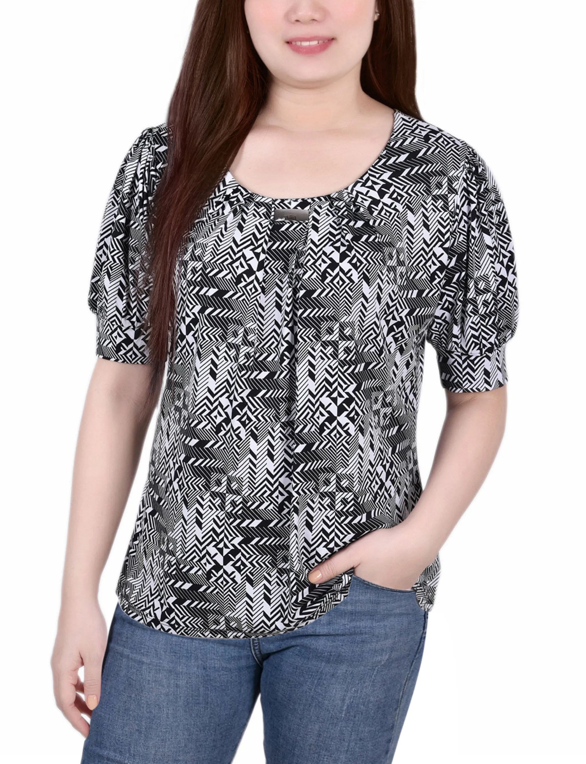 MoistureWicking Material Multi Directional Mobility Short Sleeve Balloon Sleeve Top