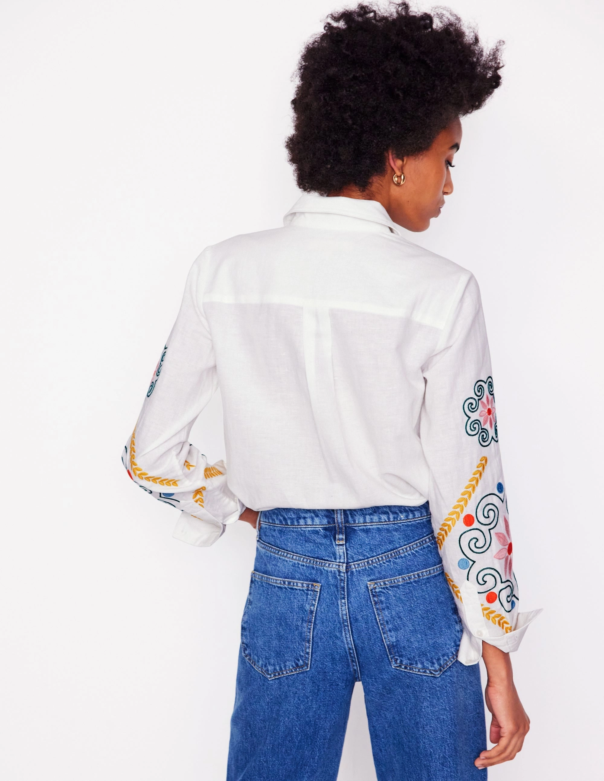 Sienna Embroidered Linen Shirt-White PocketDetails SnagResistant Fabric