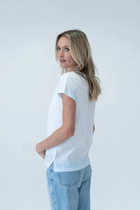 Six Fifty Dyed T-Shirt Flatlock Seam Adjustable Hem