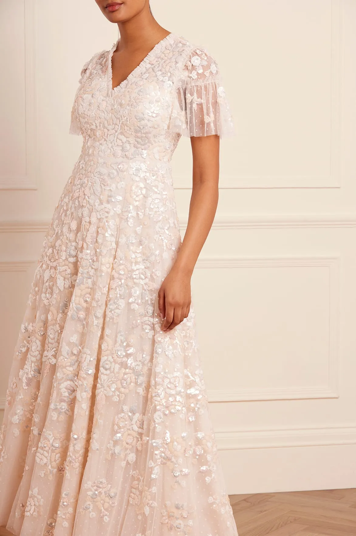 Sequin Paradise Short Sleeve Gown Spring Flow Empire-Waist