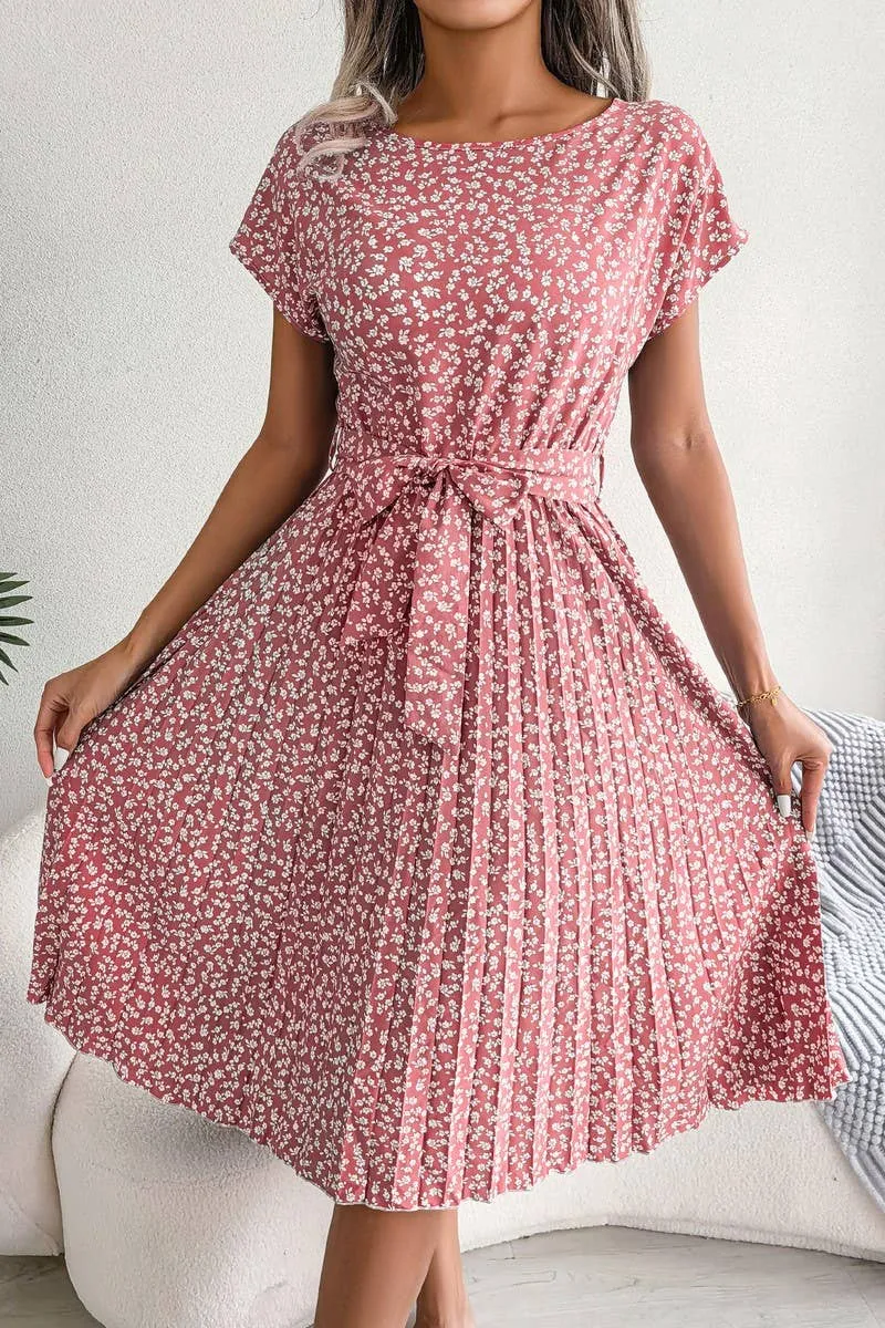 CASUAL SHORT SLEEVE FLORAL LARGE PLEATED DRESS_CWDSD2554 Light Cloud Flexible Waist