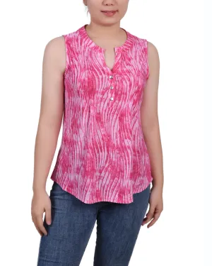 BoxySilhouette ReflectiveAccents Sleeveless Jacquard Y Neck Top