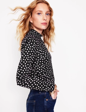 CollapsibleFrame Noise Reduced Zipper Smocked Neck Printed Top-Black, Milkshake Spot