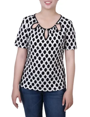 Variable Tension Adjustment SeamlessKnitConstruction Short Sleeve Top With Ring Details