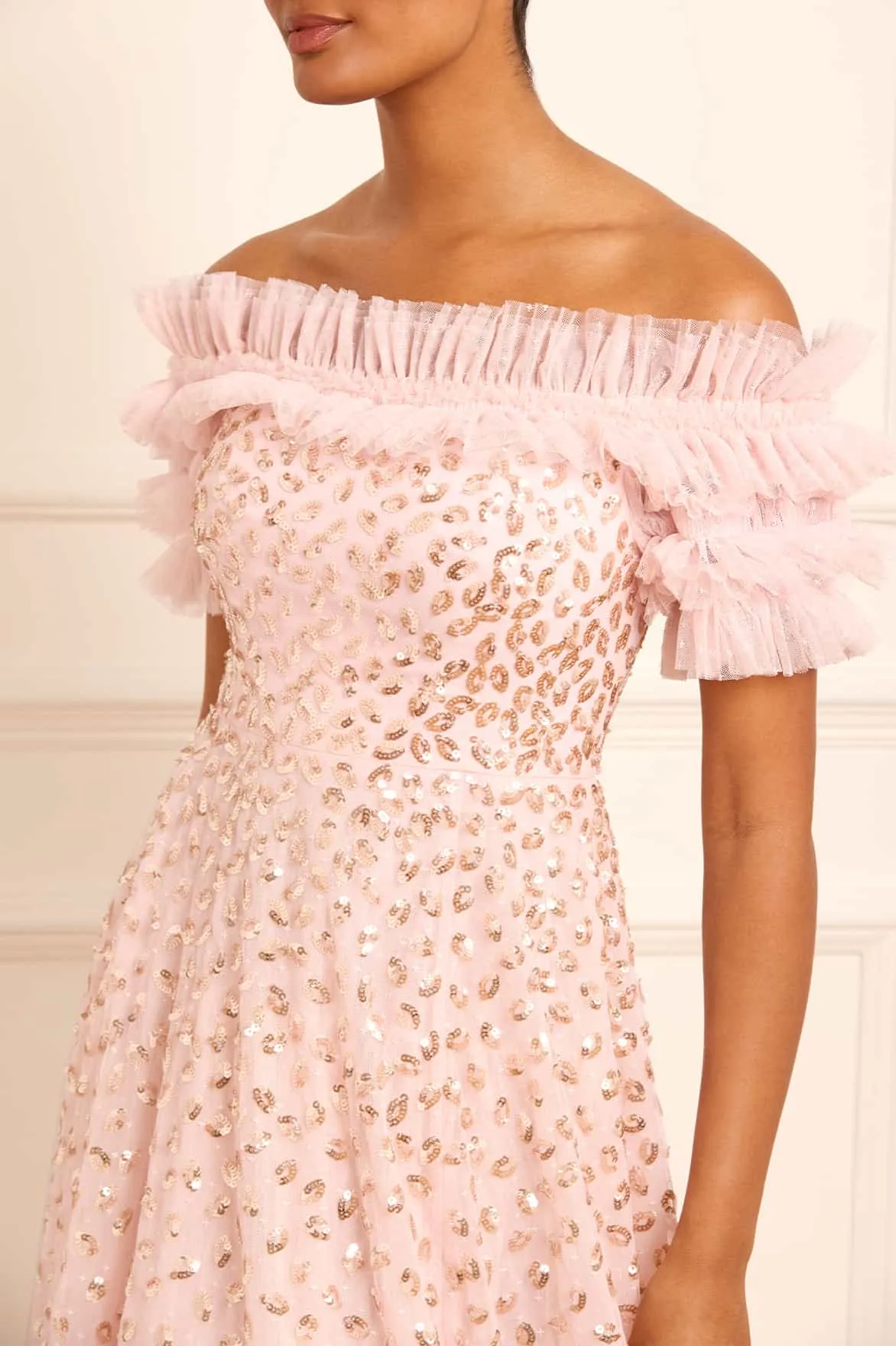 Influencer-Approved Autumn Leaves Off-Shoulder Ballerina Dress