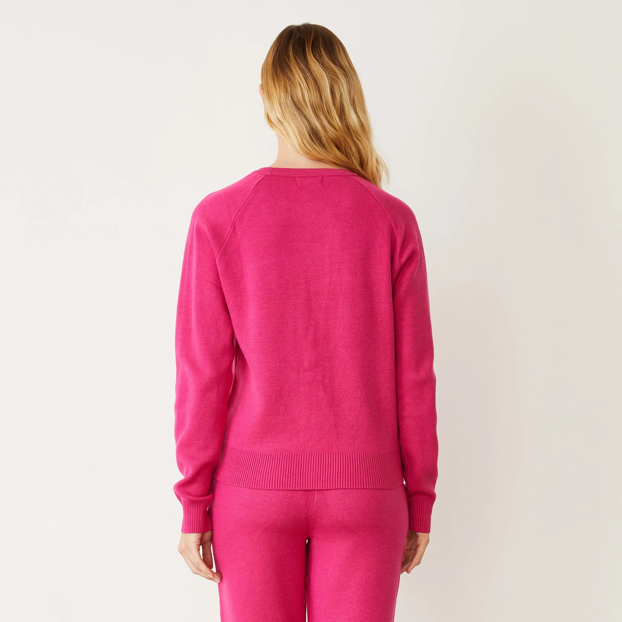 Soft Knit Raglan Sweater Flatlock Seam Technique