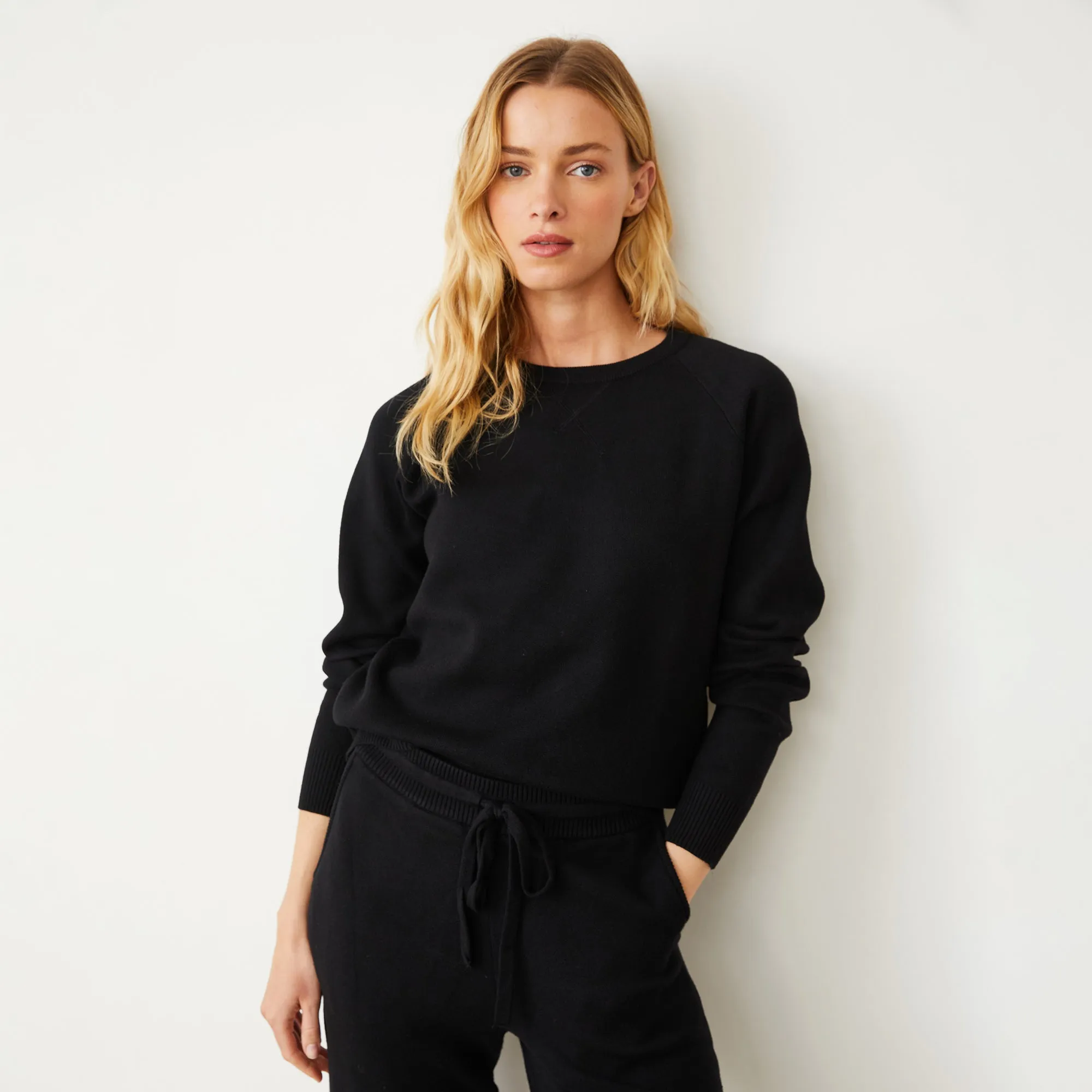 Gentle Texture Versatile Touch Soft Knit Raglan Sweater