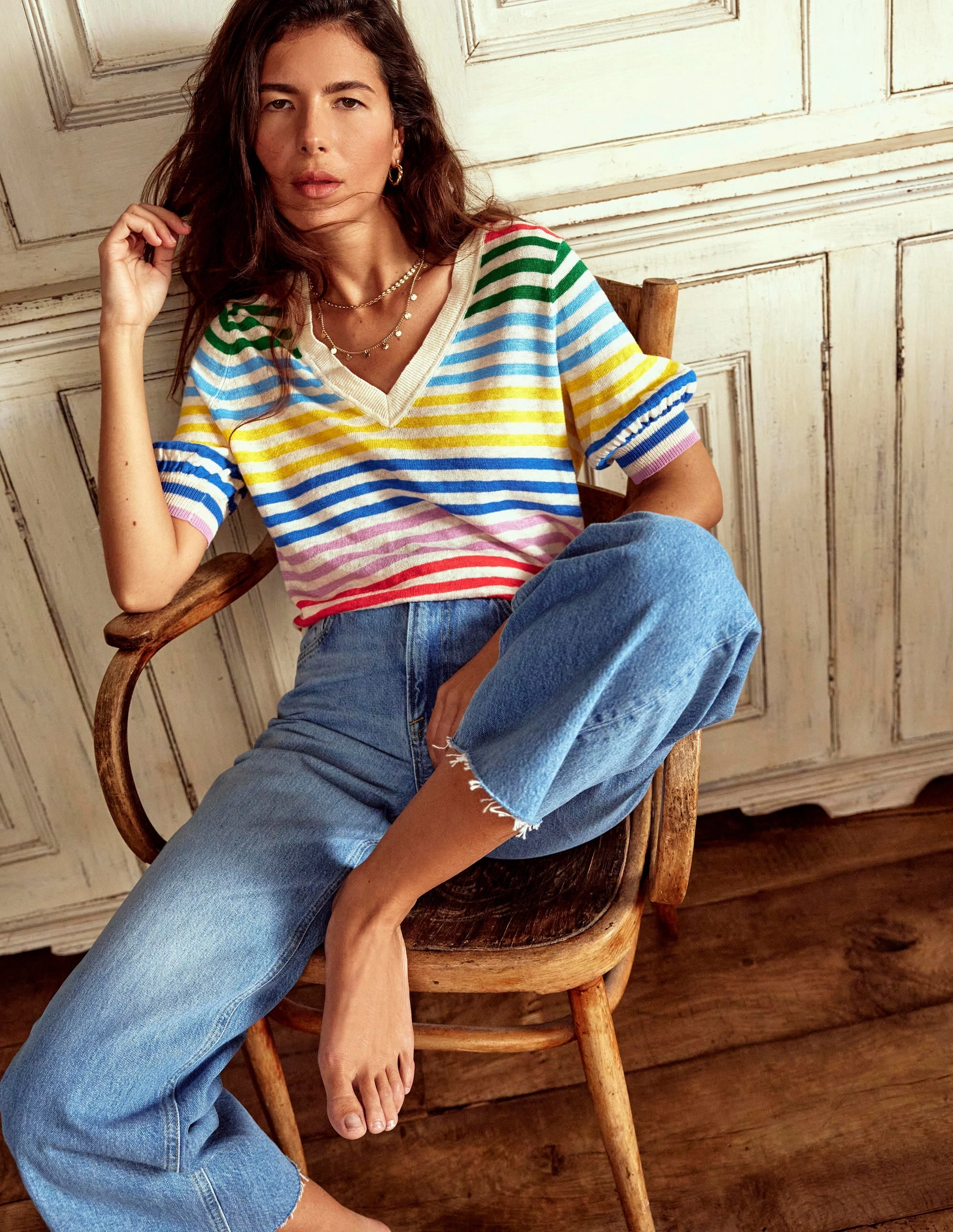Liv V-Neck Linen T-Shirt-Banded Rainbow Stripe Cold Trend Elastic hemline