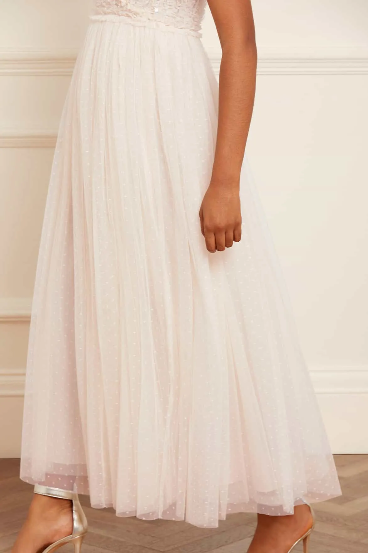 Ethically-Made Chic Direction Spiral Sequin Bodice V-Neck Ankle Gown