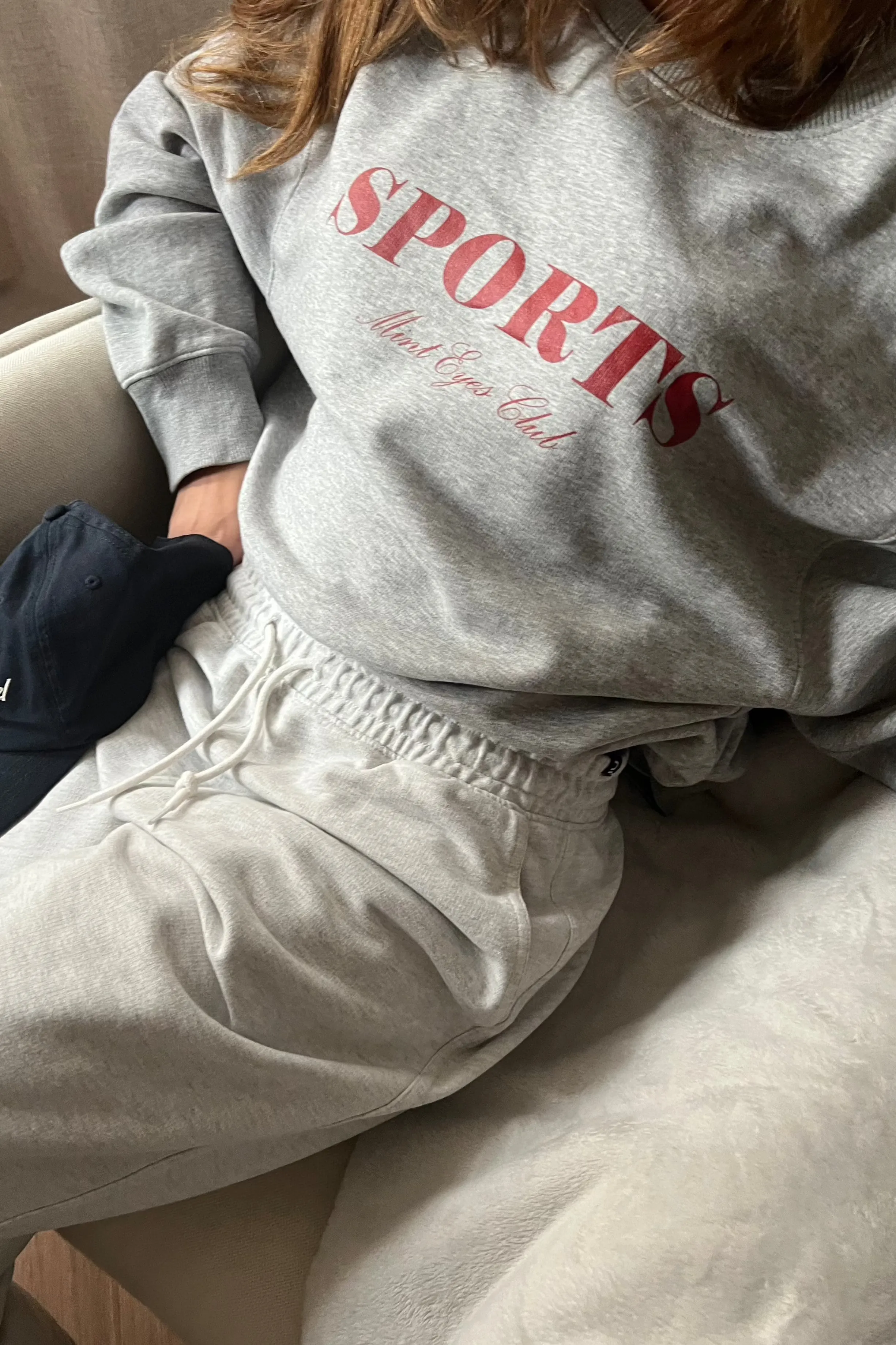 Sports sweatshirt