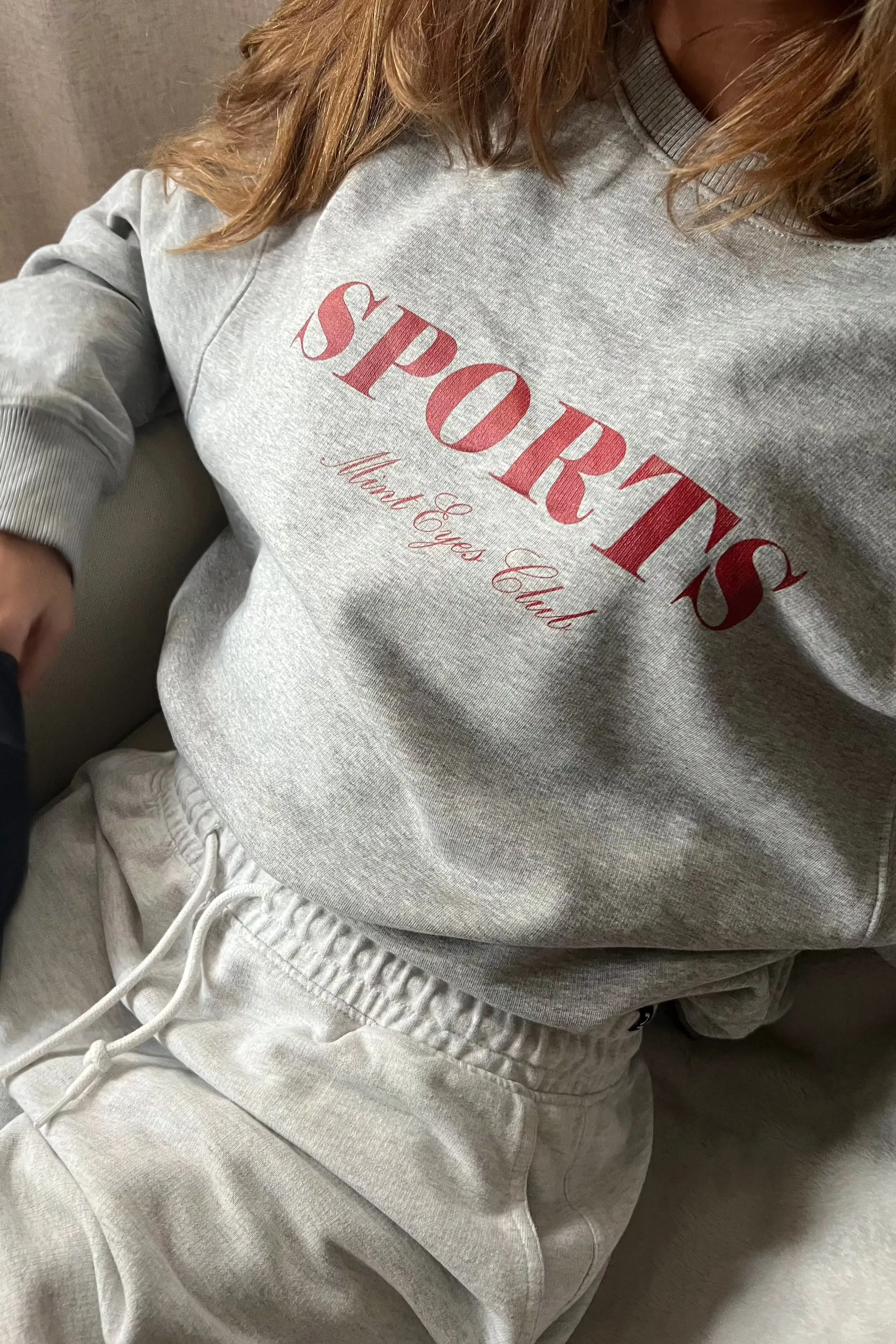Sports sweatshirt