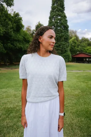 NonRestrictiveCollar Kamri Top