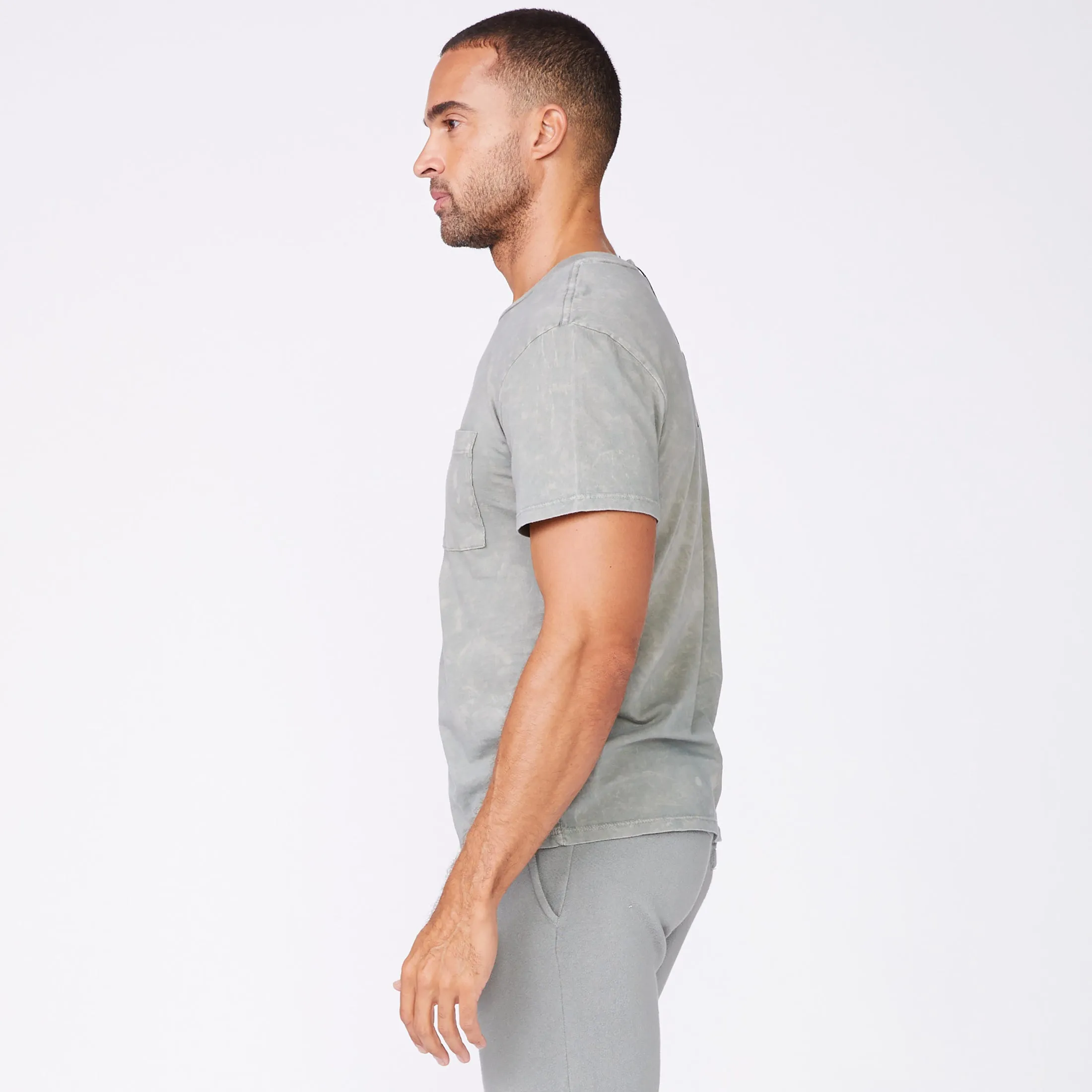 Retro design Stone Wash Relaxed Pocket Crew