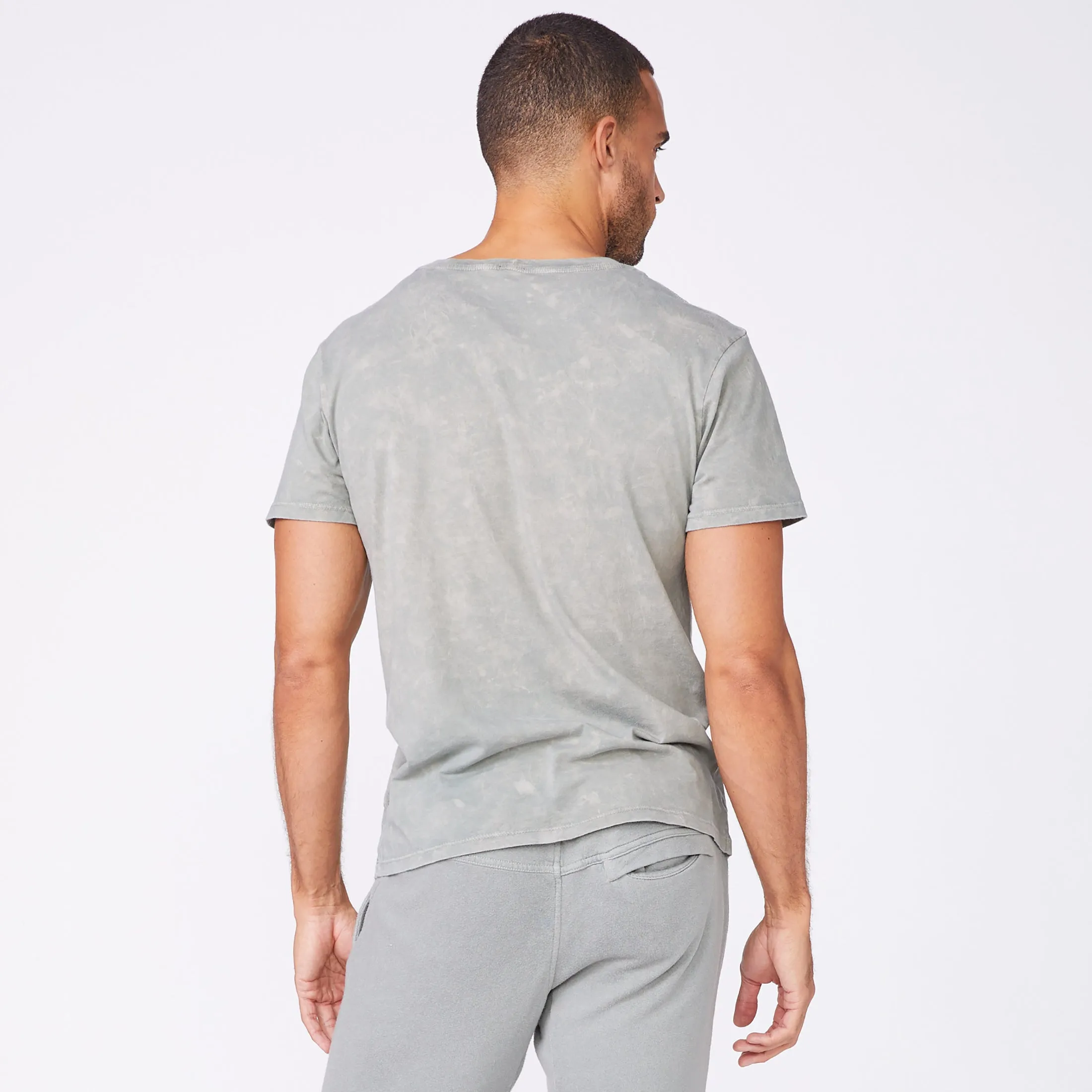 Stone Wash Relaxed Pocket Crew SelfFabric Binding Placket Detailing