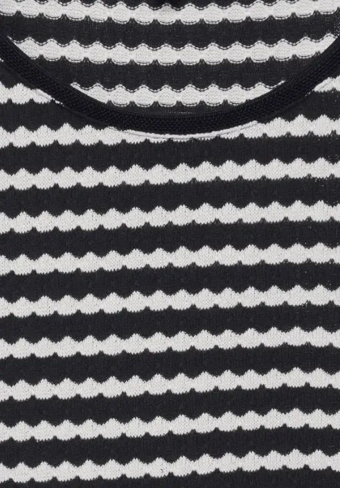 STREET ONE<BR>
T Shirt with Knitted Look<BR>
Black<BR>
