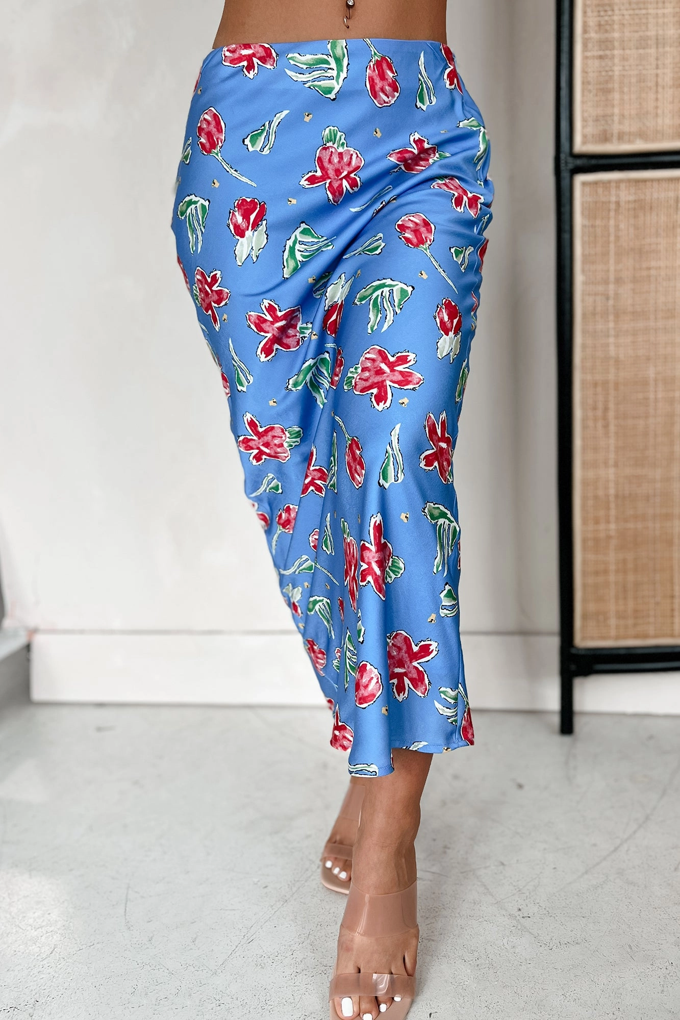 Timeless Comfort Fit Essential Waist Feeling Flowerful Satin Floral Midi Skirt (Blue)
