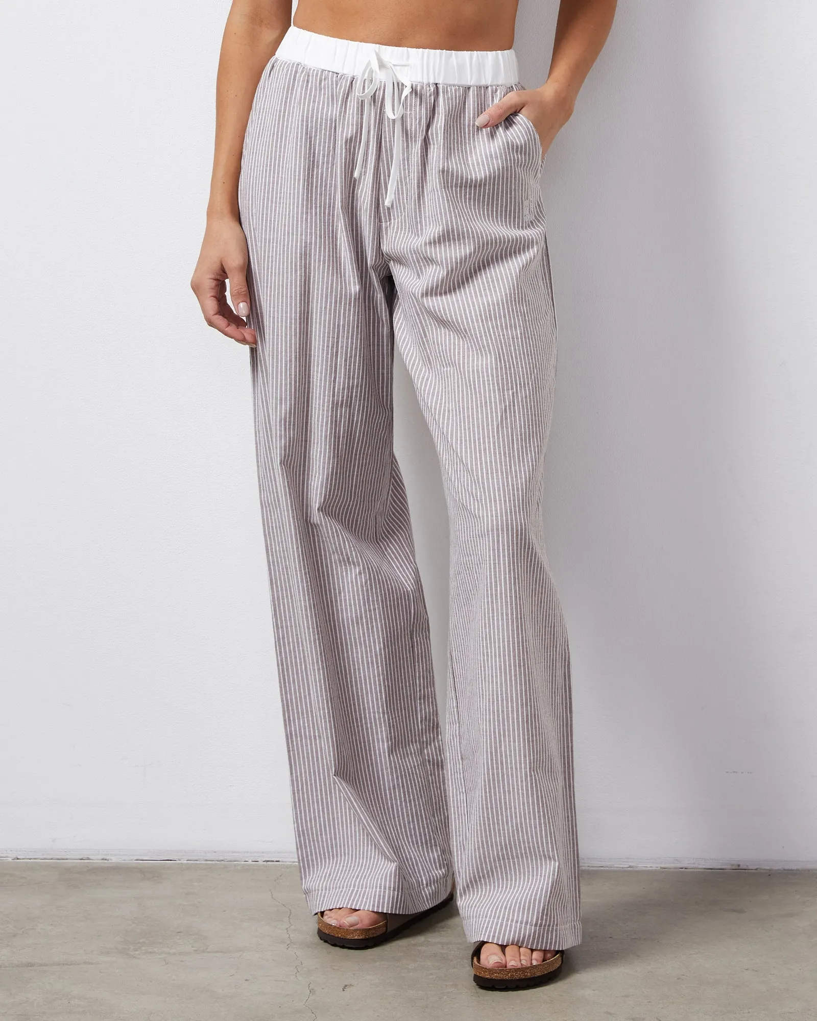 Stripe Poplin Pant CroppedLength Sporty Sweatshirt
