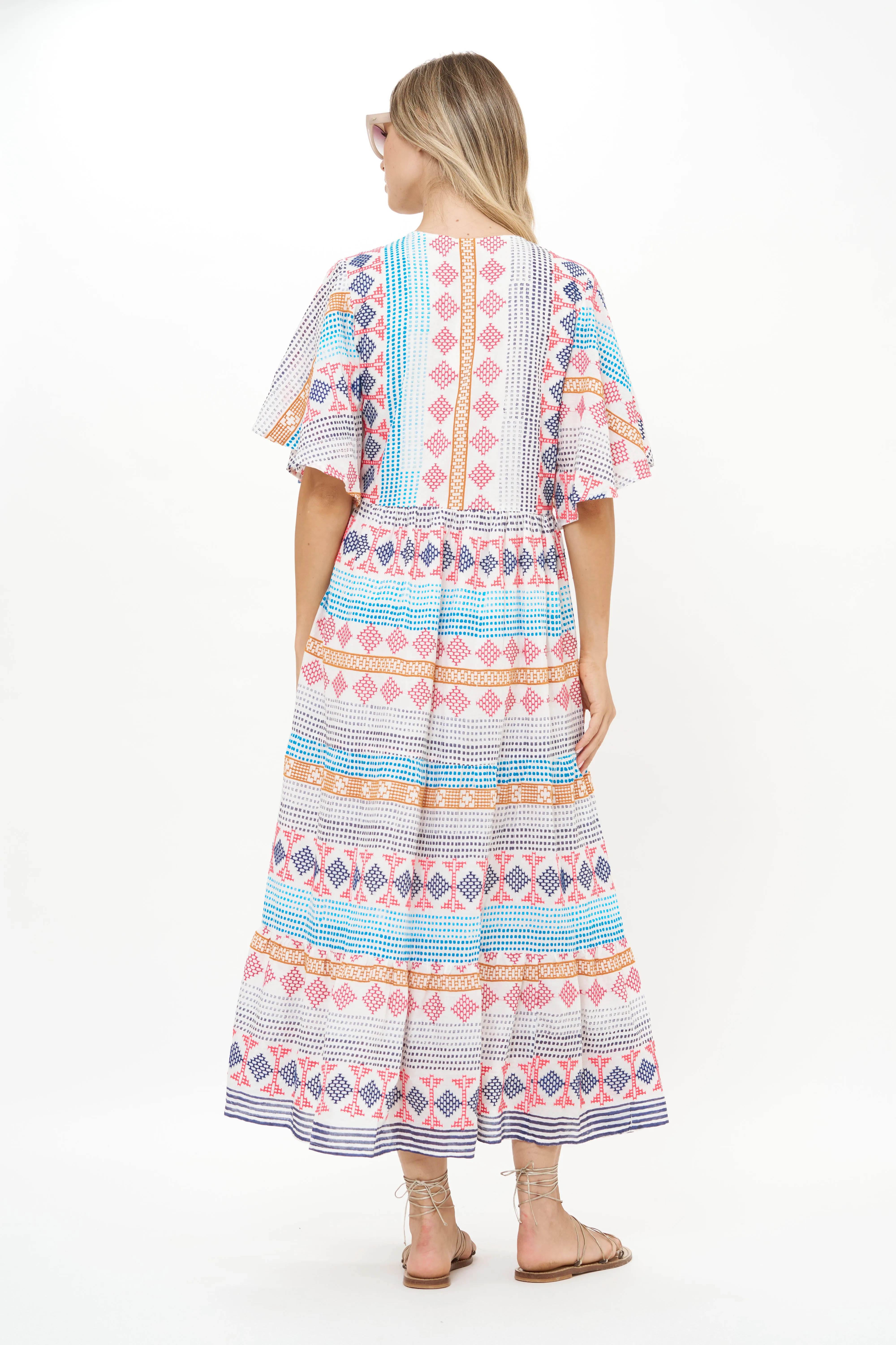 Flirty V-Neck Maxi Casablanca Multi Subtle Glow Charming Fit