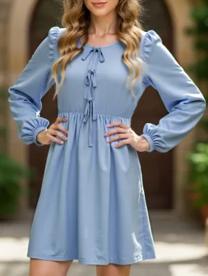 Stylish and comfortable lace-up dress Soft Movement