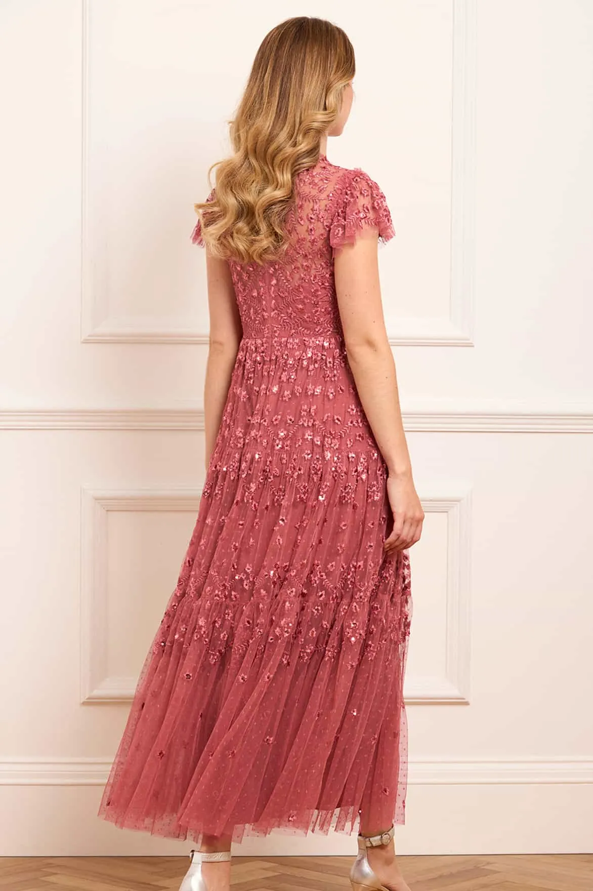 Tulle Air Farm Scene Clover Short Sleeve Ankle Gown