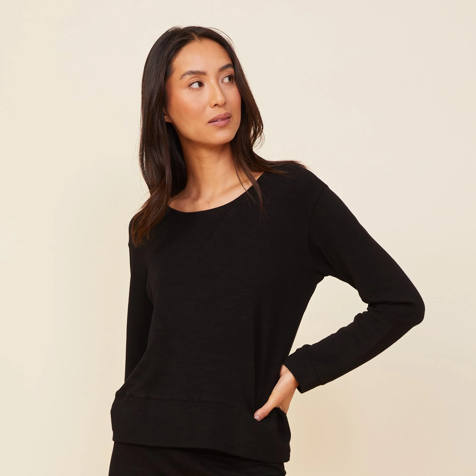 Supersoft Crew Neck Sweatshirt vacation look Square Neck