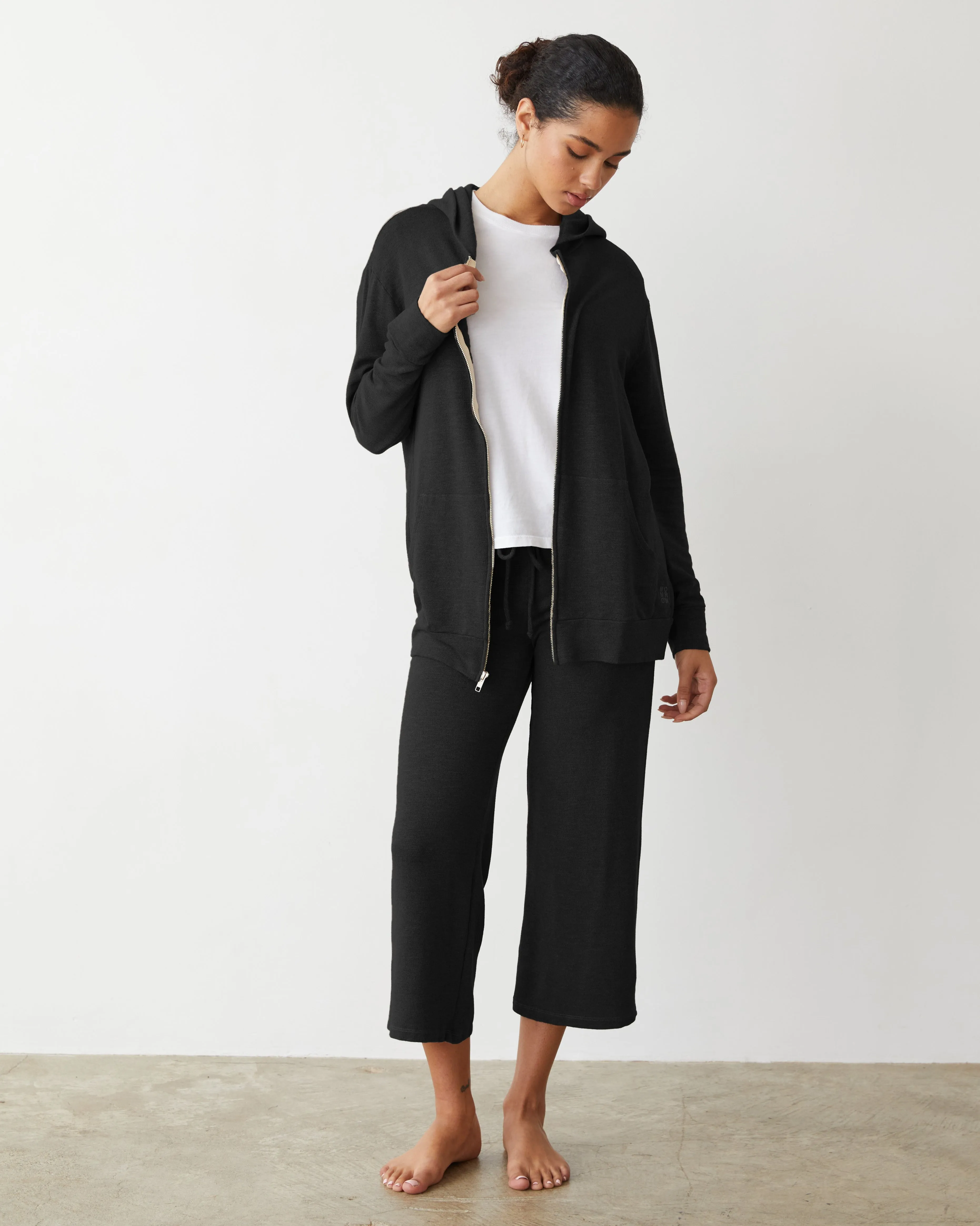 Everyday Comfort Core Fit Design Supersoft Crop Lounge Pant