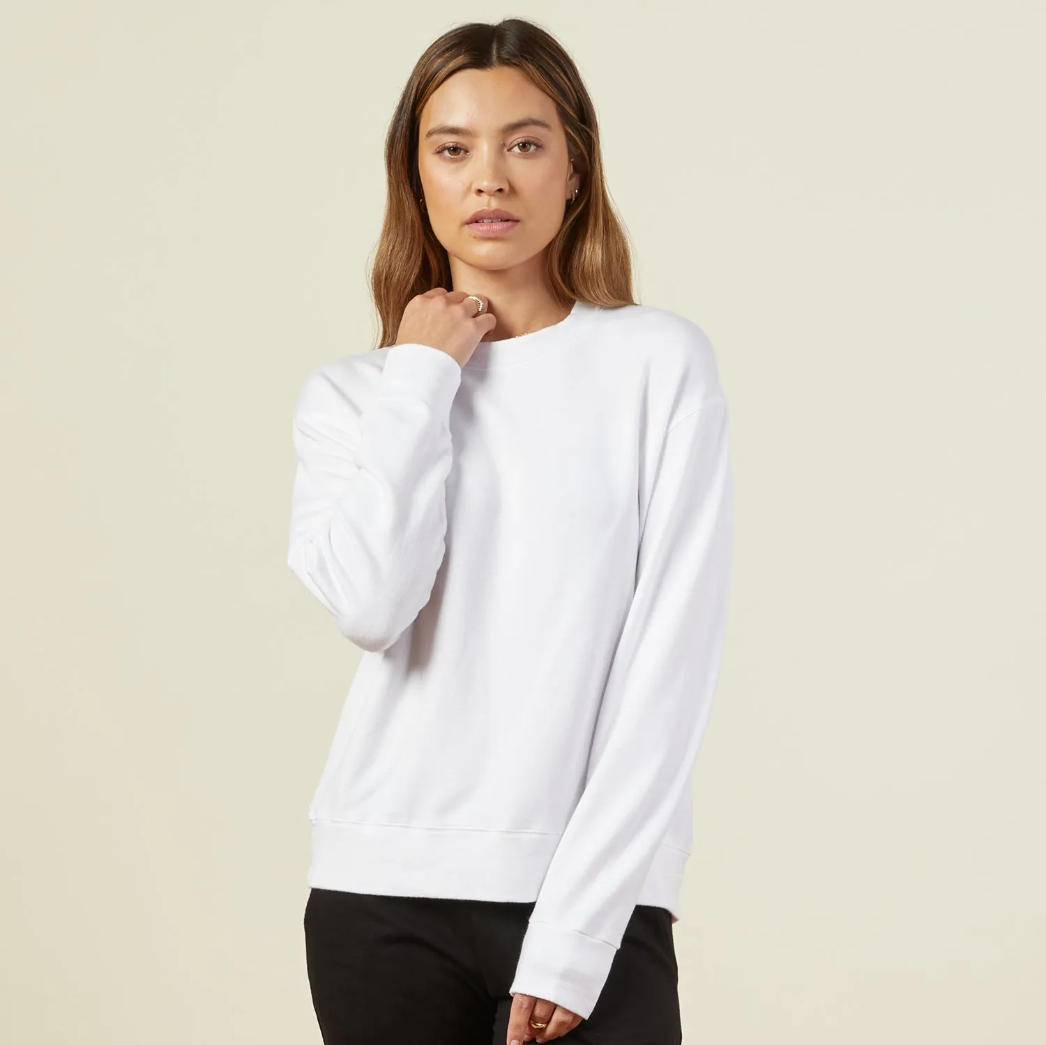 Supersoft Fleece Boyfriend Sweatshirt Flawless Waistband Fit Chic Layering
