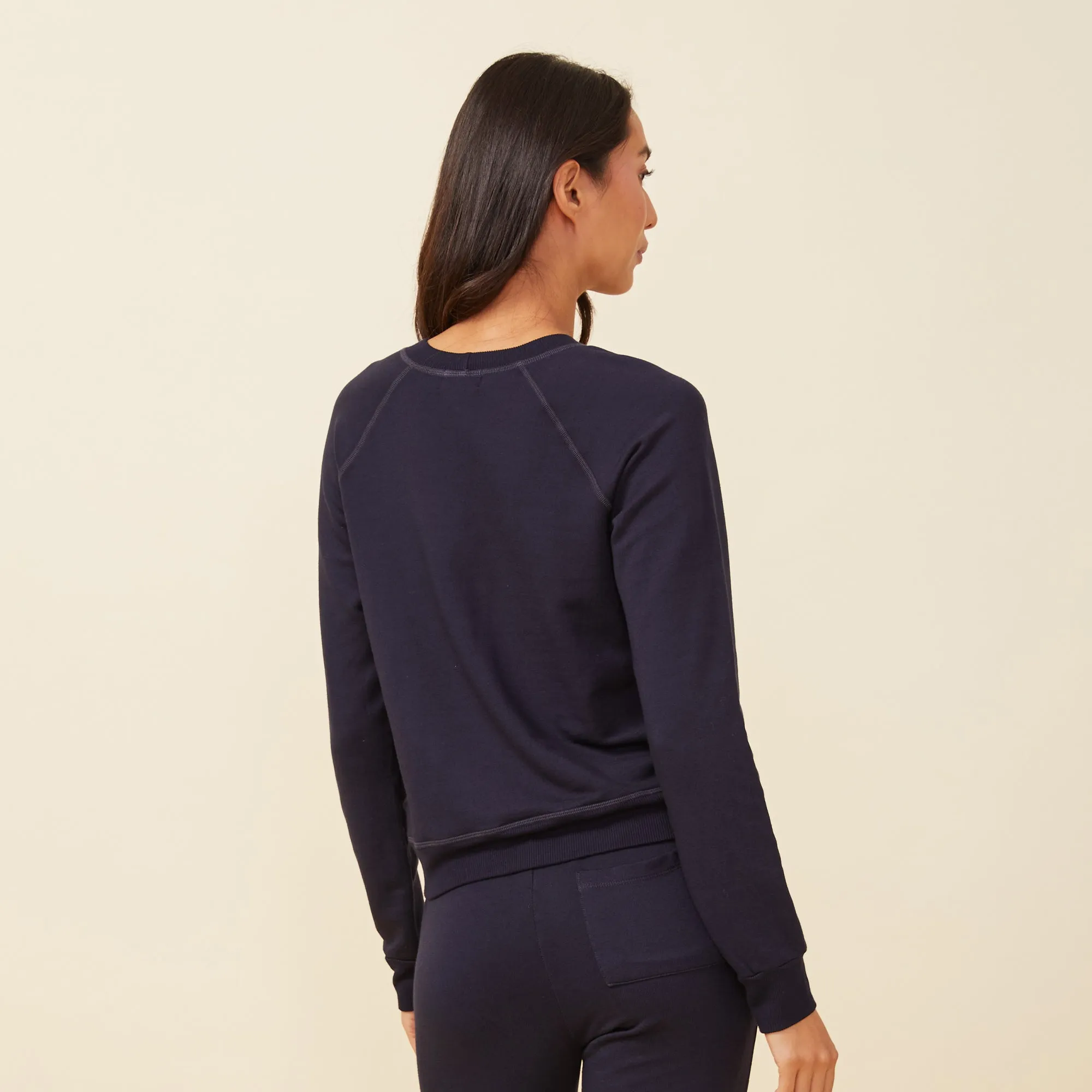 Comfortable Layering Comfortable Design Wear Supersoft Fleece Raglan