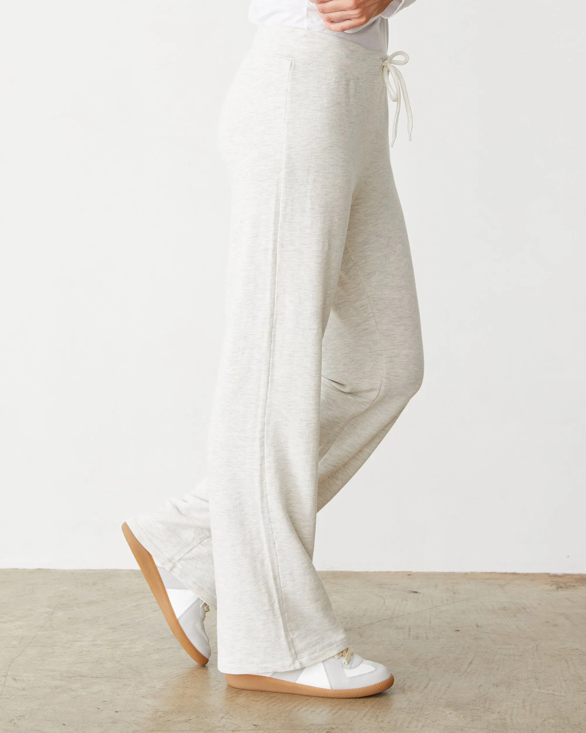 Adjustable loop Multi Use Supersoft Straight Leg Vintage Sweat