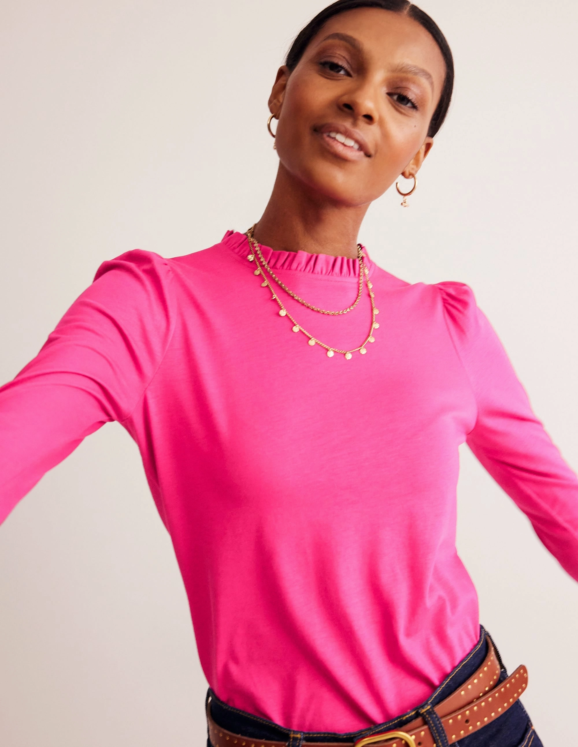 AdjustableHem Cozy Fit Supersoft Frill Detail Top-Cherry Jam