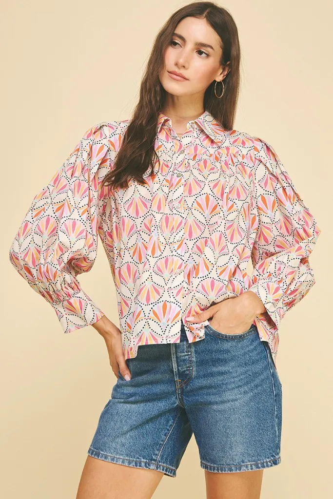 Sylvie Geo Print Hi Lo Poplin Top Compression Fit Grid Back Panel