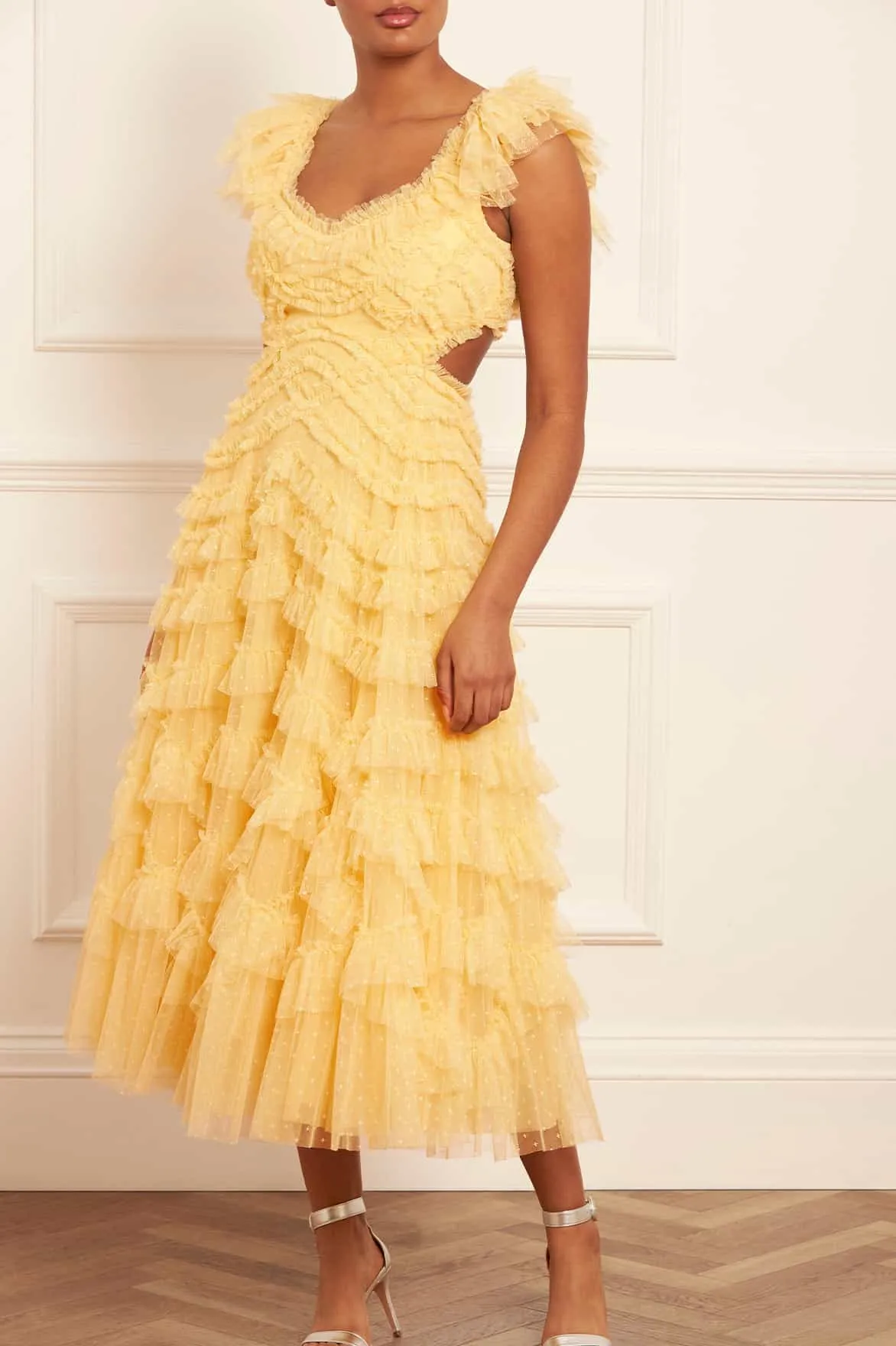 Mood Booster Fall Silhouette Lola Backless Ballerina Dress