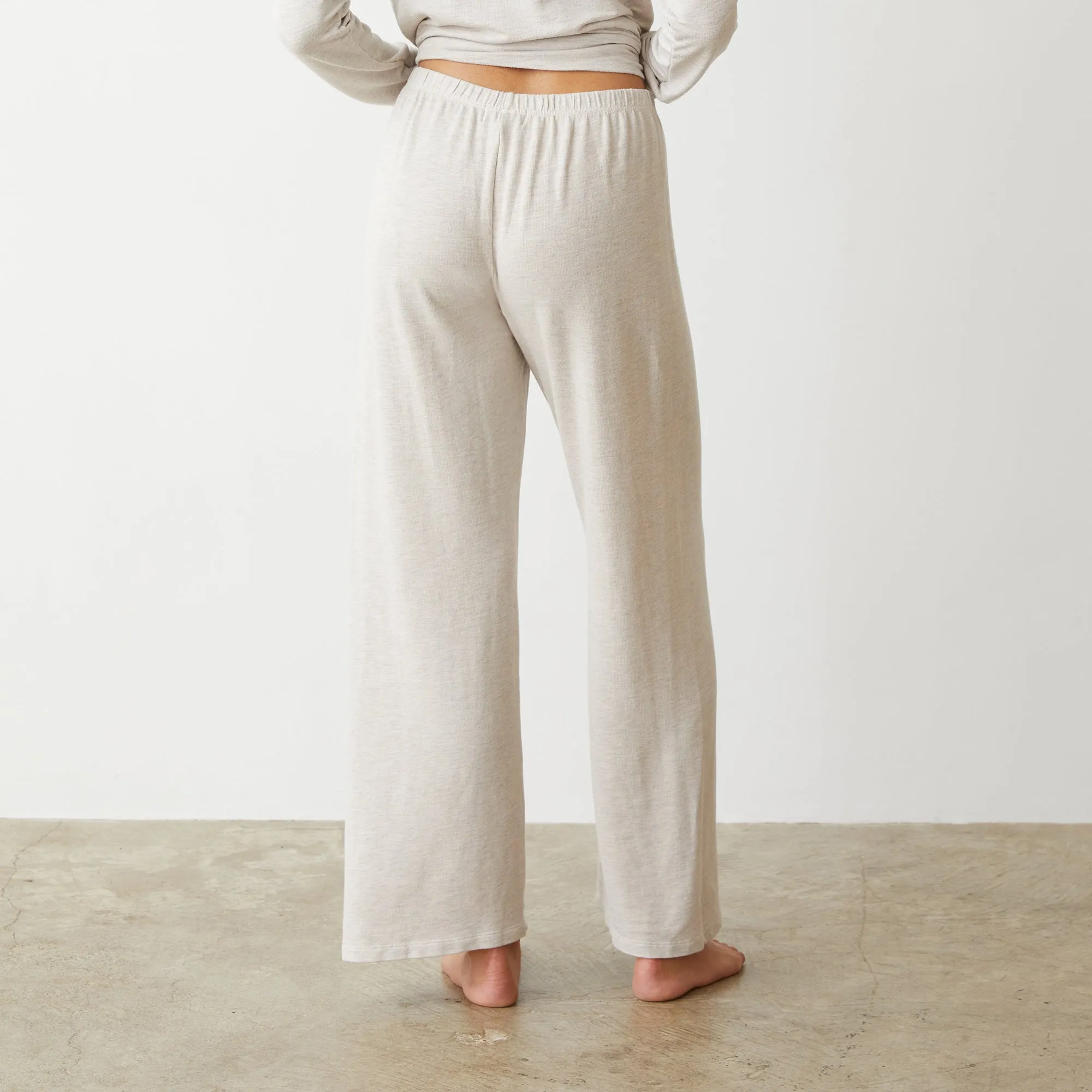Supersoft Crop Straight Leg Sweat Smart Fit