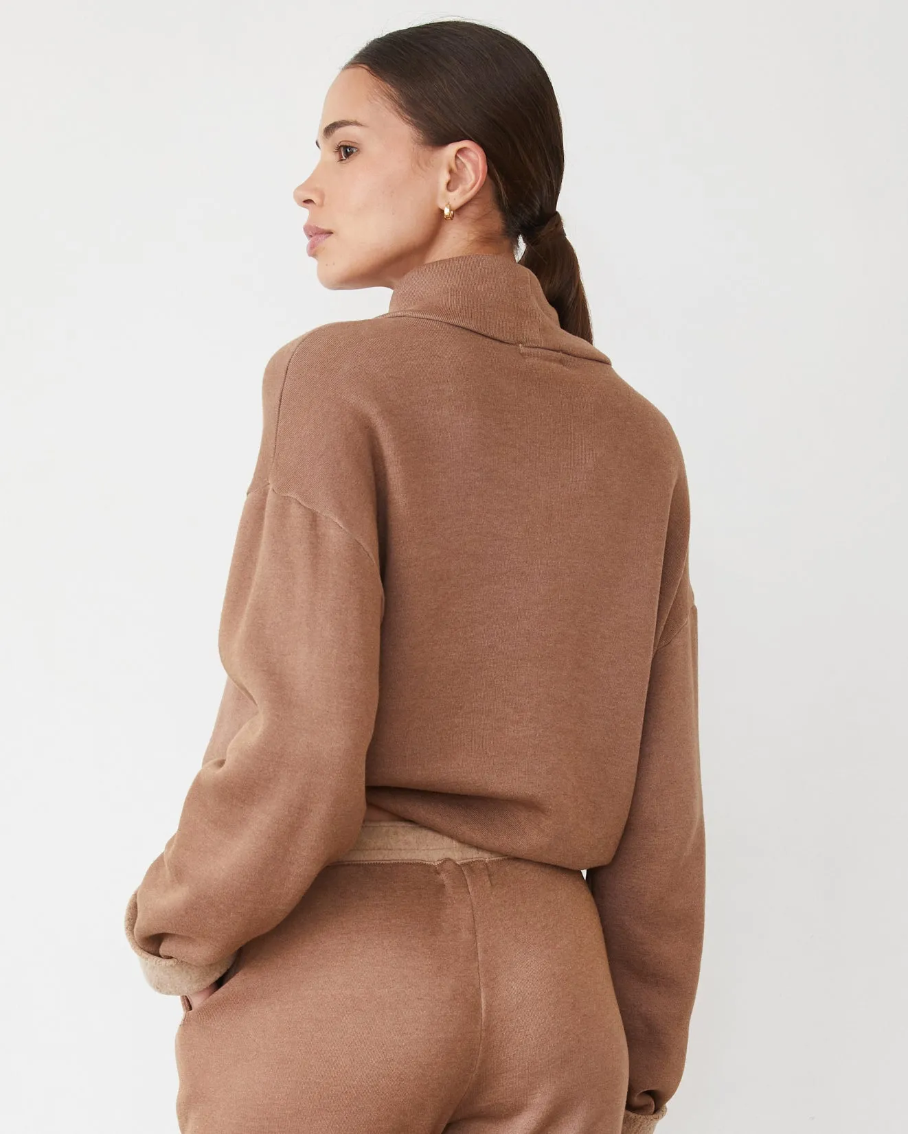 Resilient Elasticity Teddy Fleece Funnel Pullover