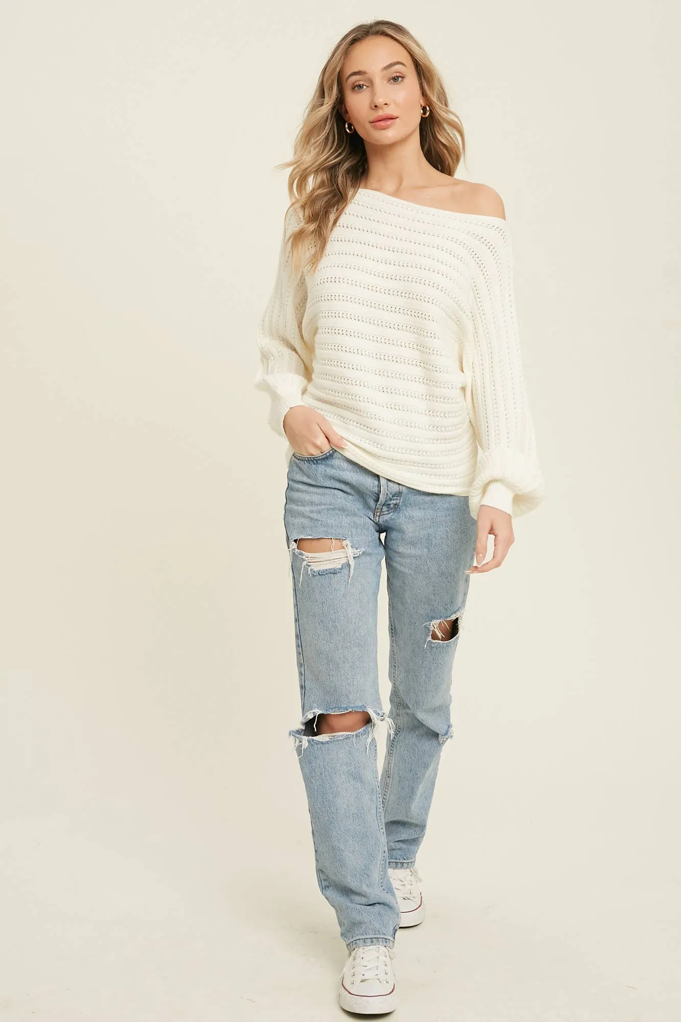 TEXTURED SWEATER TOP