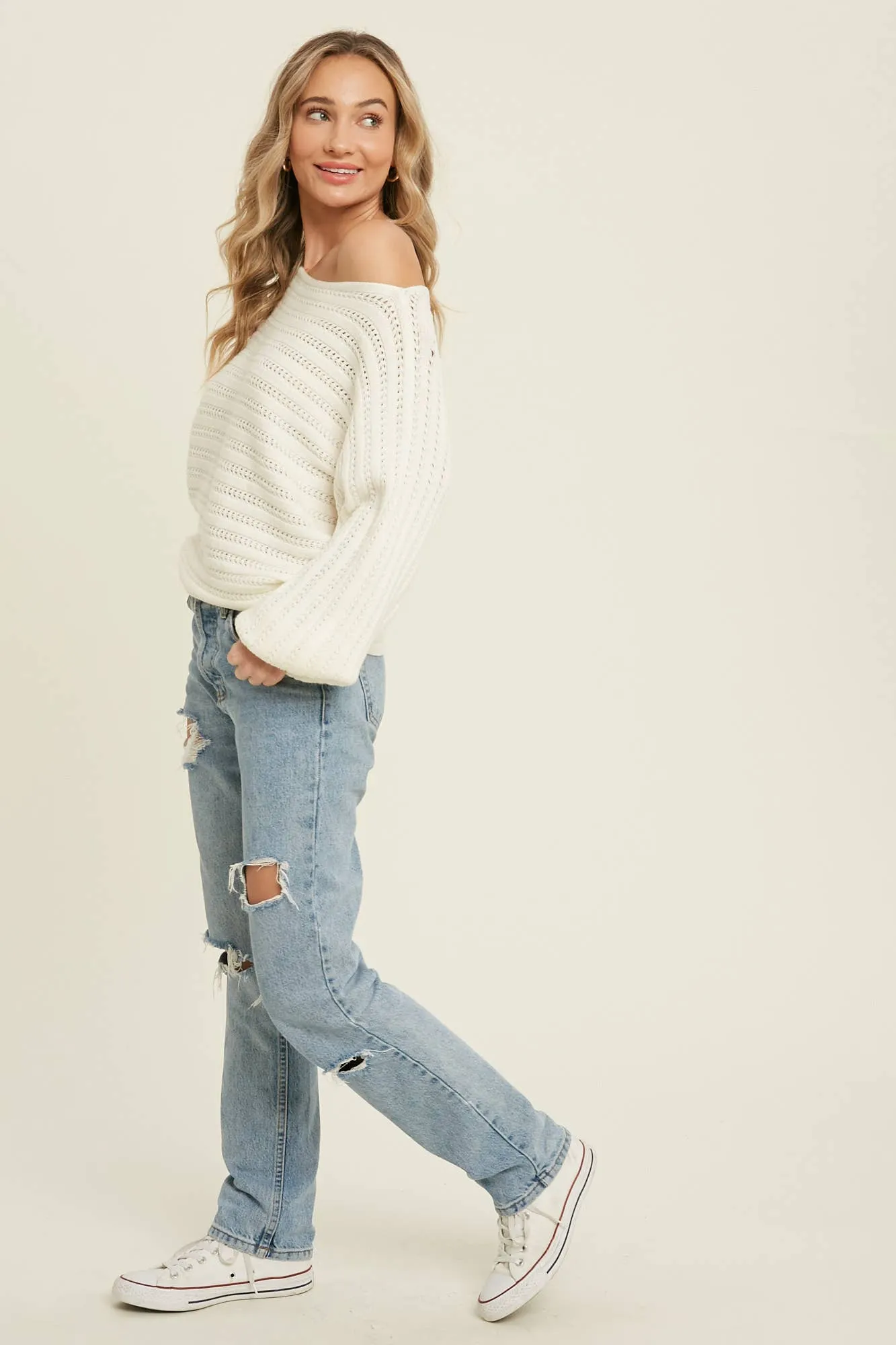 TEXTURED SWEATER TOP