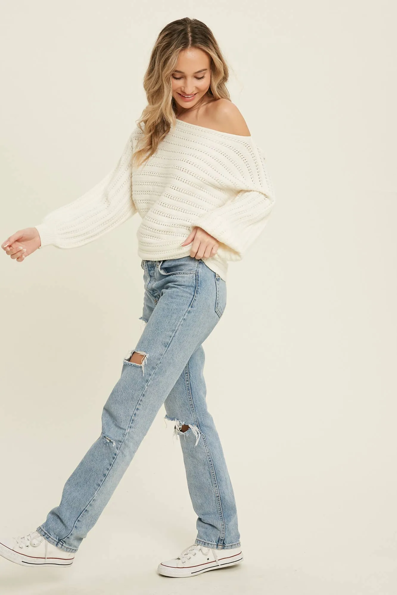 TEXTURED SWEATER TOP