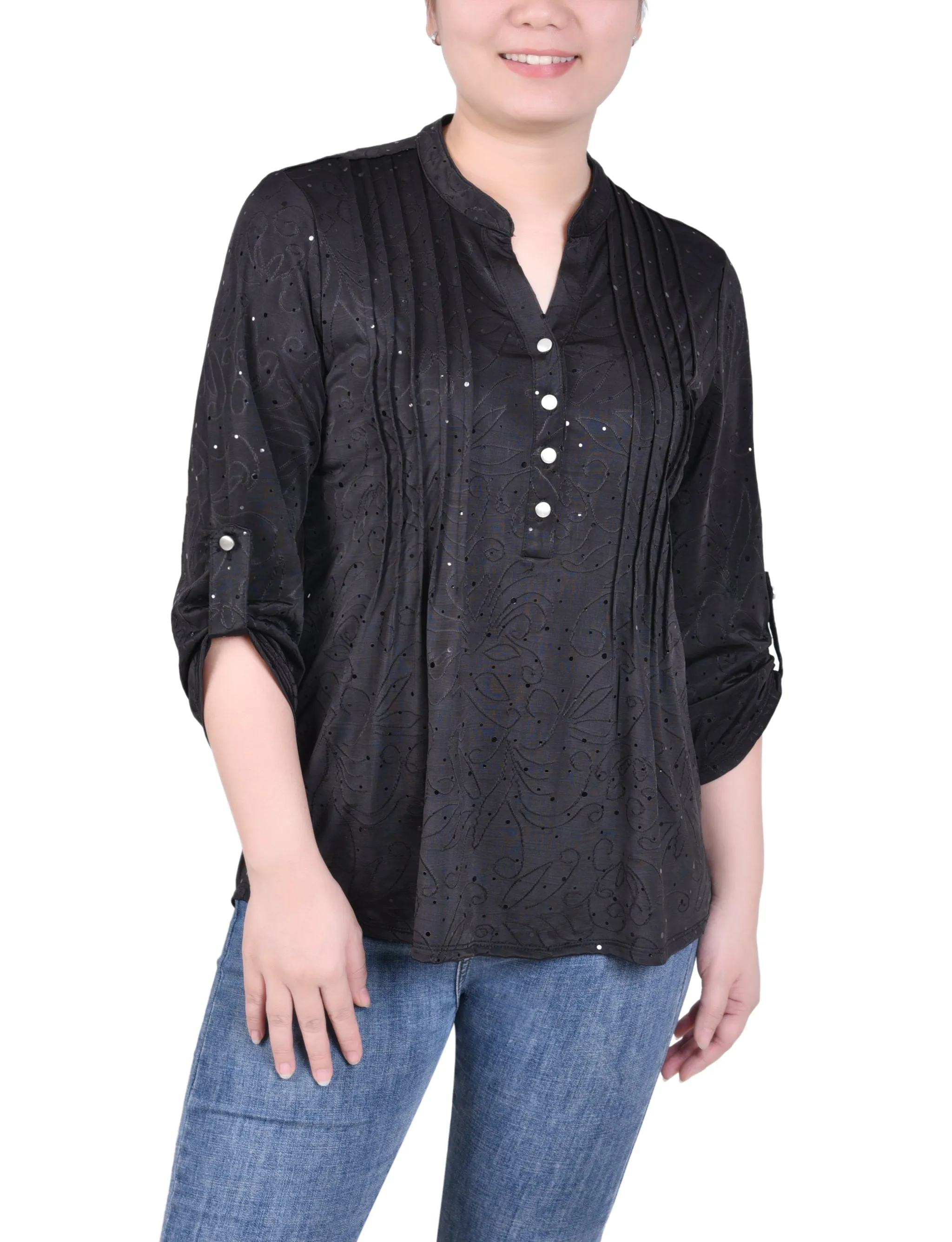 HighStretch CarbonNeutral Production Petite 3/4 Sleeve Roll Tab Y Neck Top