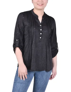HighStretch CarbonNeutral Production Petite 3/4 Sleeve Roll Tab Y Neck Top
