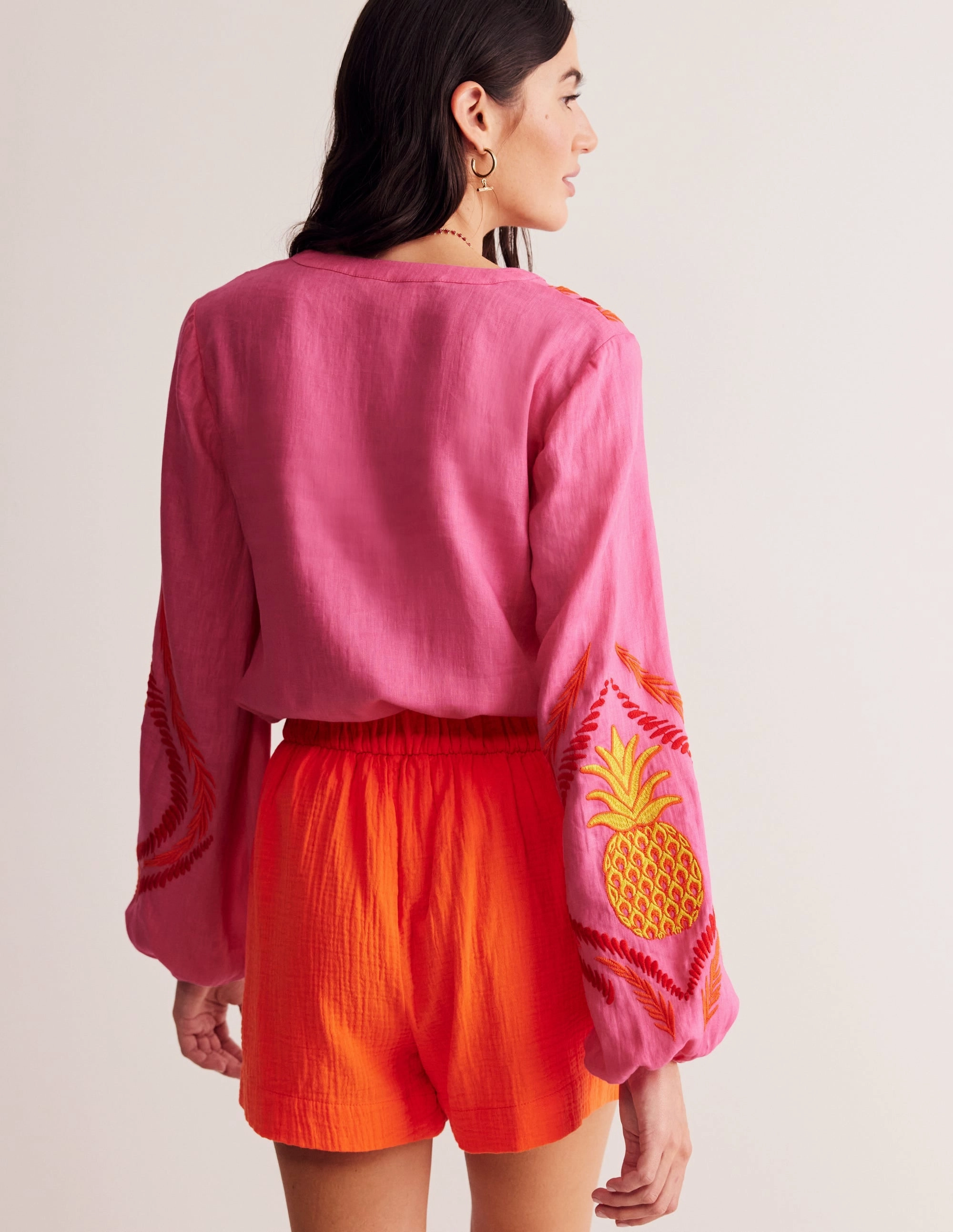 Bonnie Linen Top-Sangria Sunset, Pineapple Grid Texture Fabric