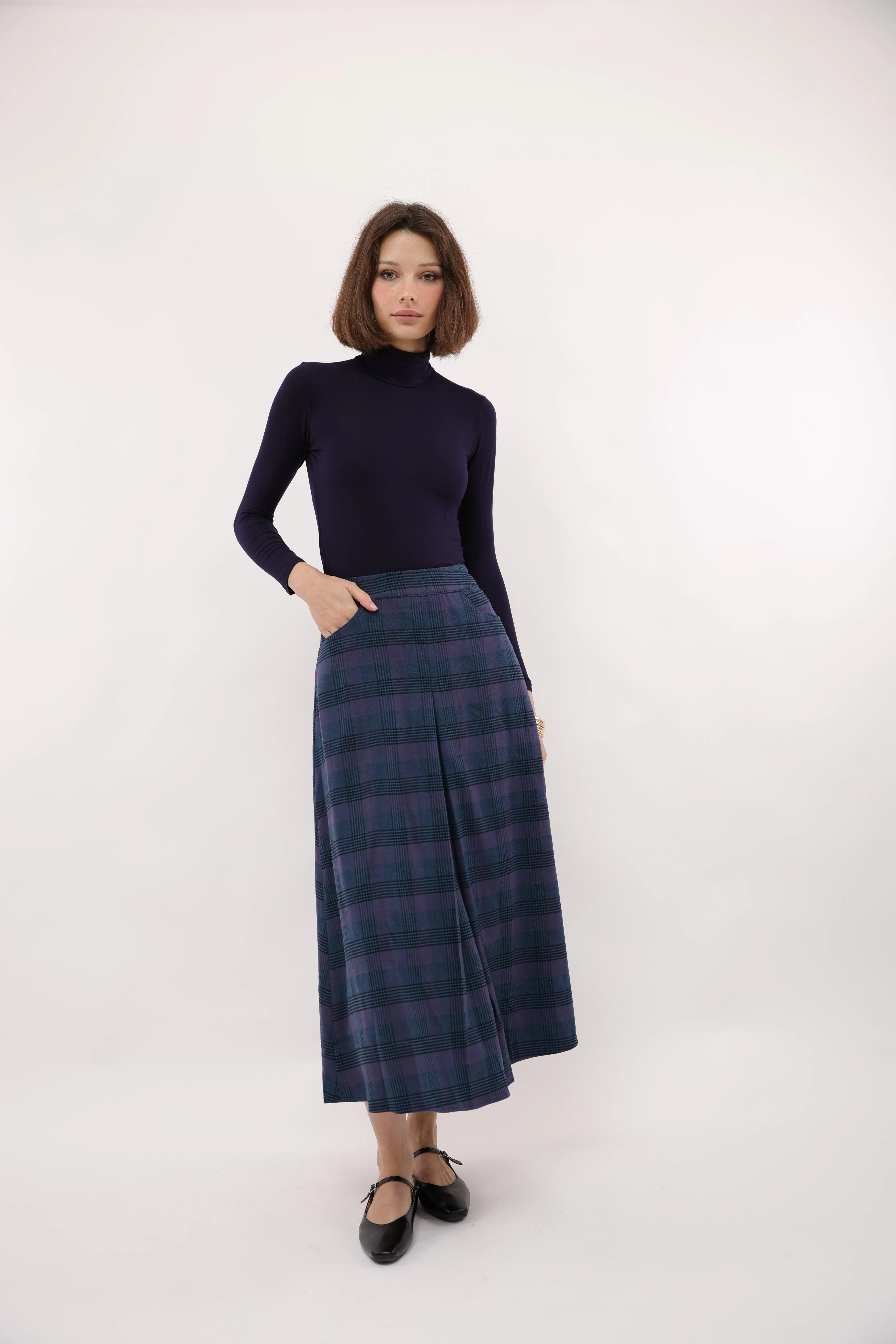 Lightweight Material Tia Plaid Skirt